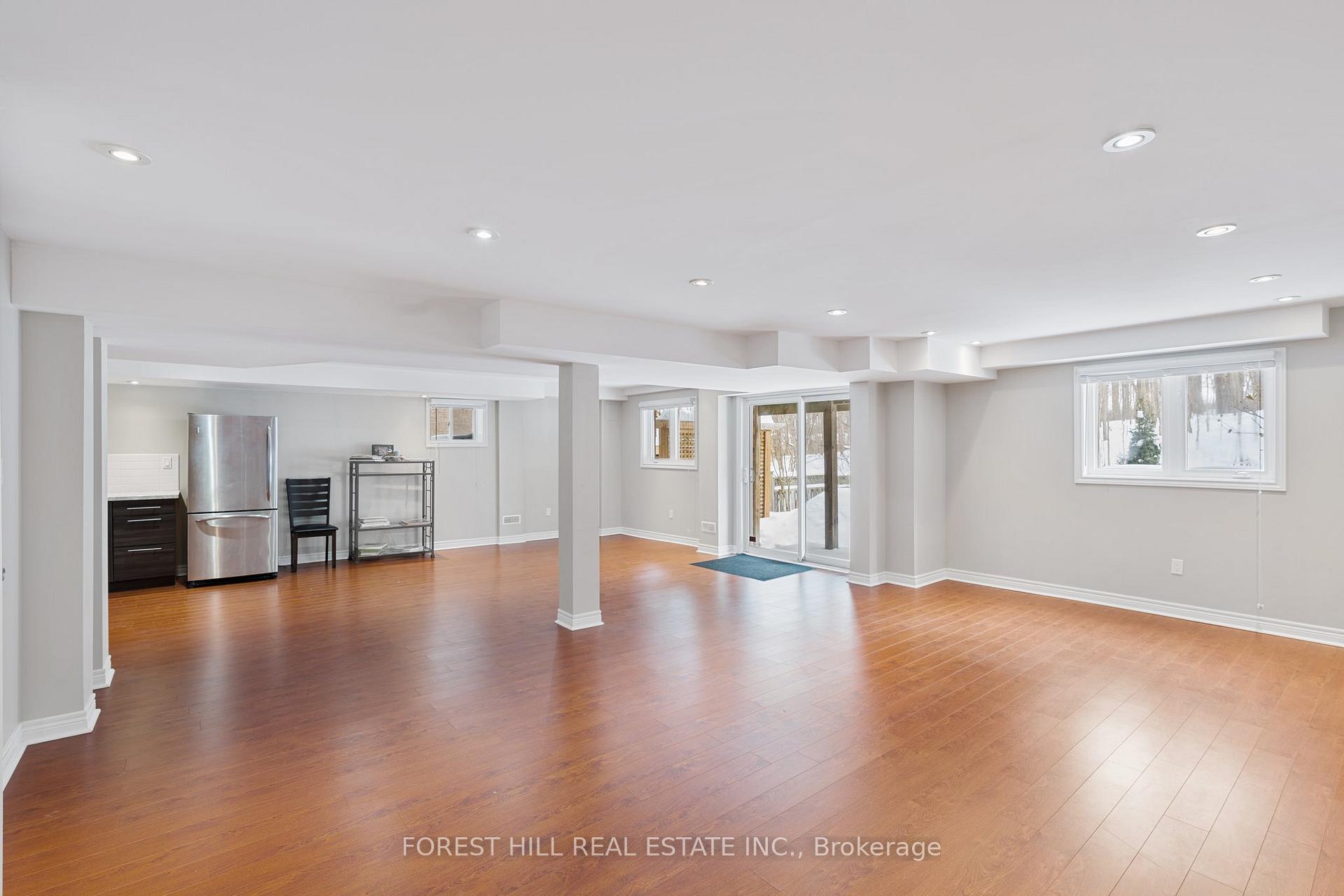 Photo 23 of 43 Chopin Boulevard, Vaughan, Patterson — HOMEH