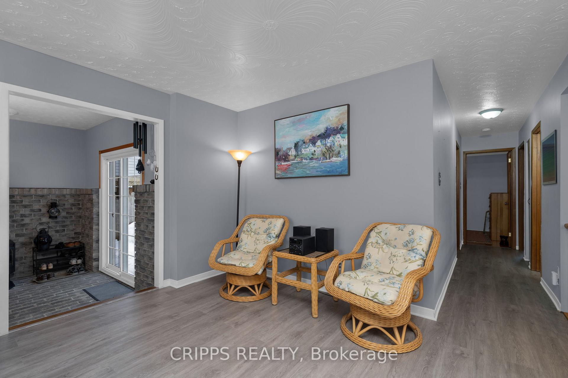 Photo 6 of 6 Lonsdale Place, Barrie, Grove East — HOMEH