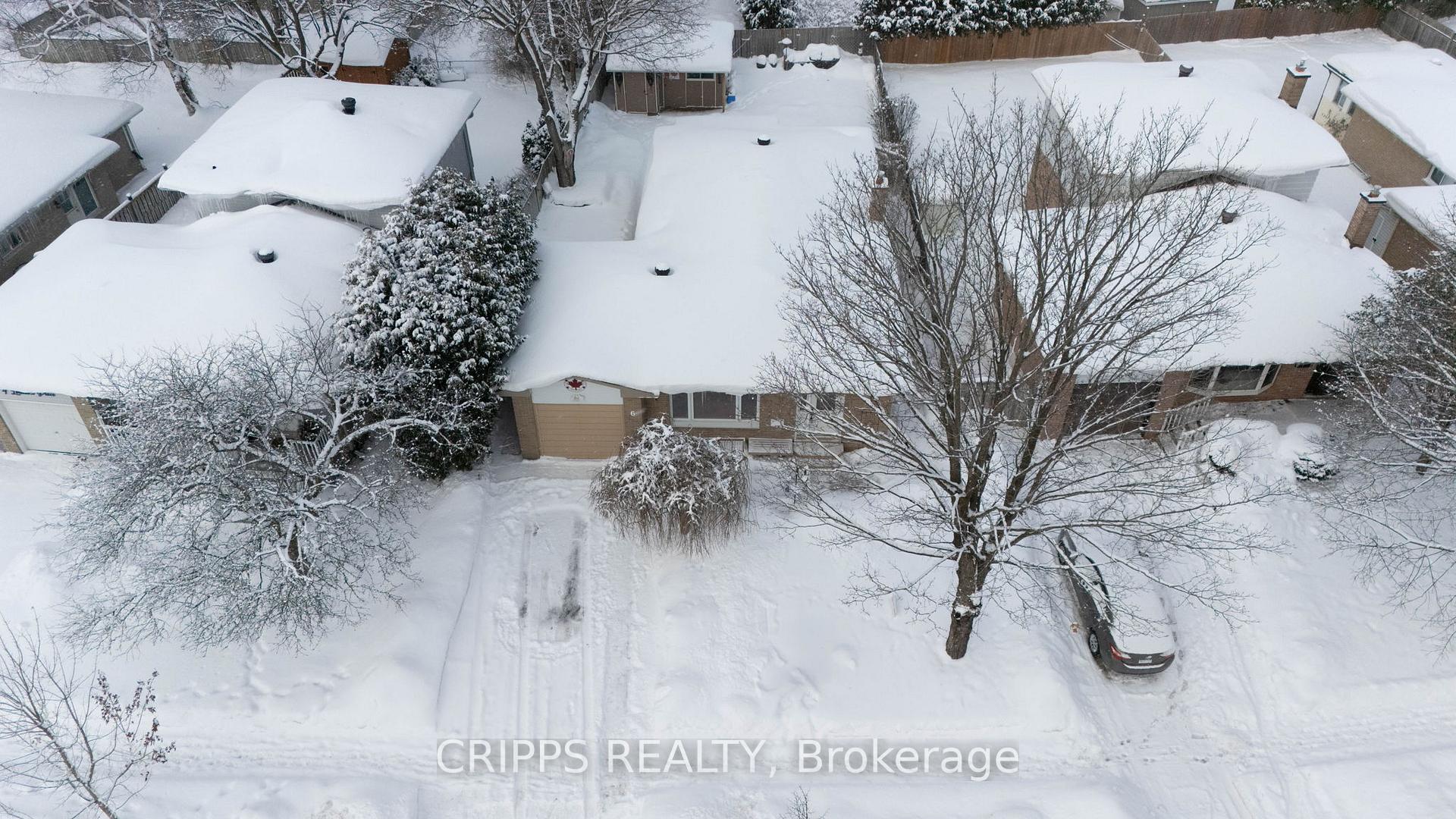 Photo 36 of 6 Lonsdale Place, Barrie, Grove East — HOMEH