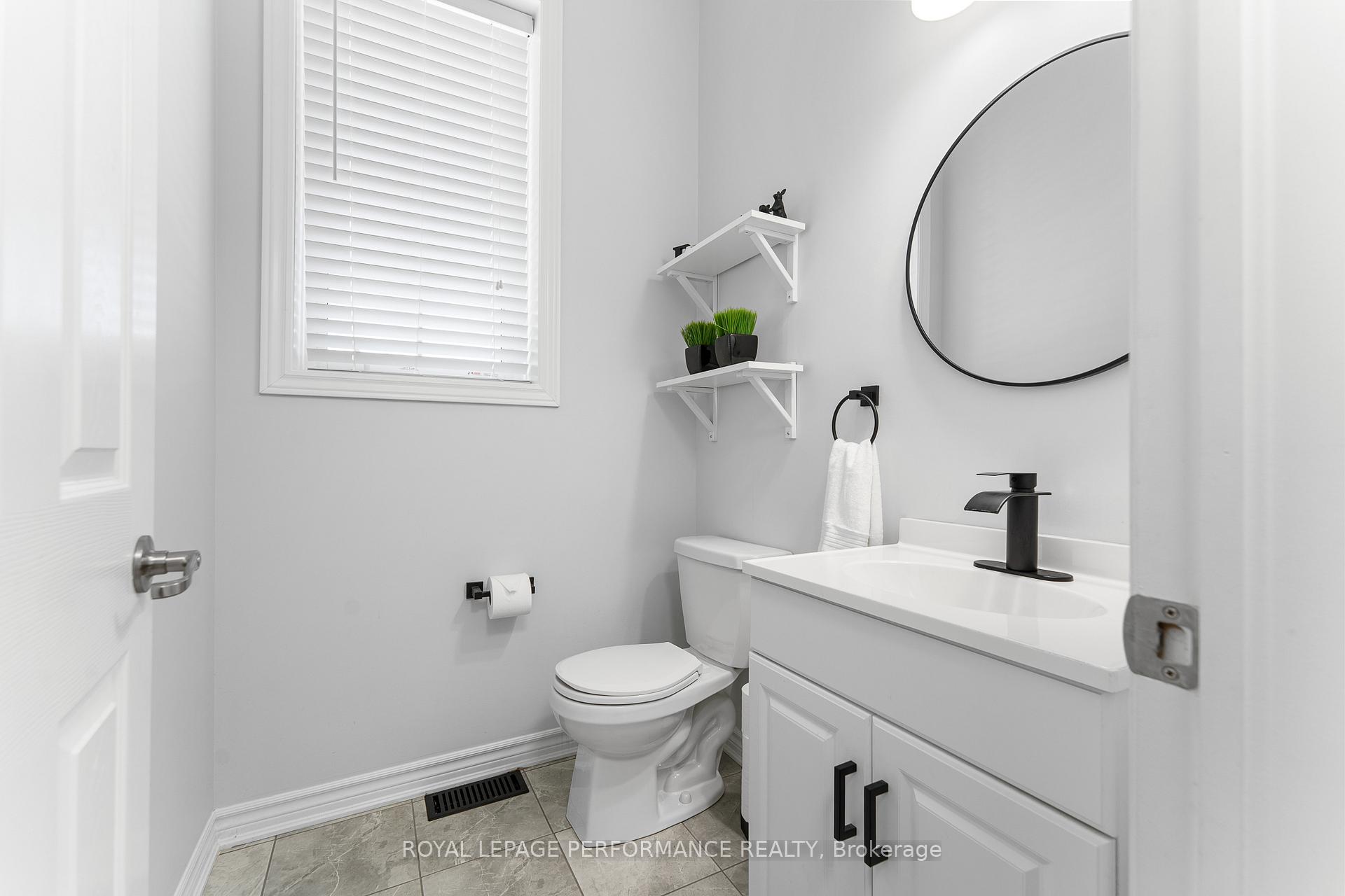 Photo 5 of 554 Millars Sound Way, Ottawa, Barrhaven - Half Moon Bay — HOMEH