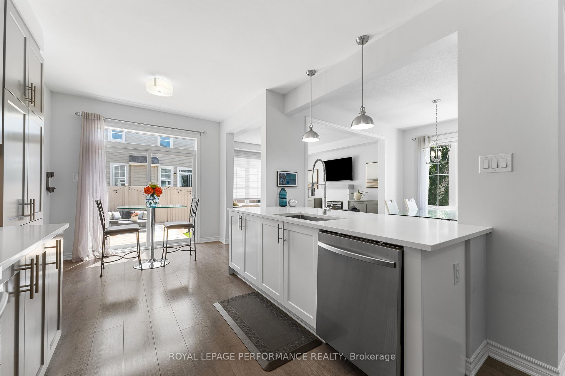 Photo 14 of 554 Millars Sound Way, Ottawa, Barrhaven - Half Moon Bay — HOMEH