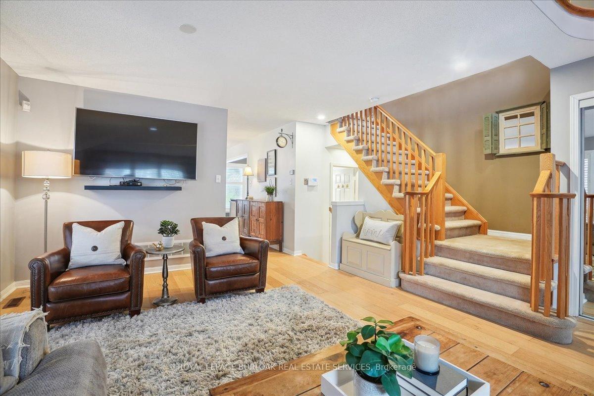 Photo 7 of 5160 Ridgewell Road E, Burlington, Orchard — HOMEH