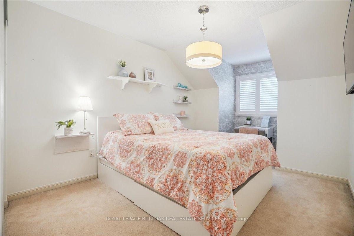 Photo 23 of 5160 Ridgewell Road E, Burlington, Orchard — HOMEH