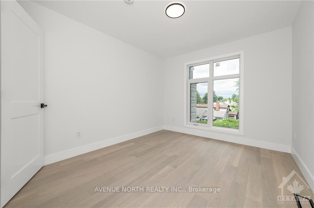 Photo 26 of 8 Melville Drive, Ottawa, Barrhaven - Pheasant Run — HOMEH