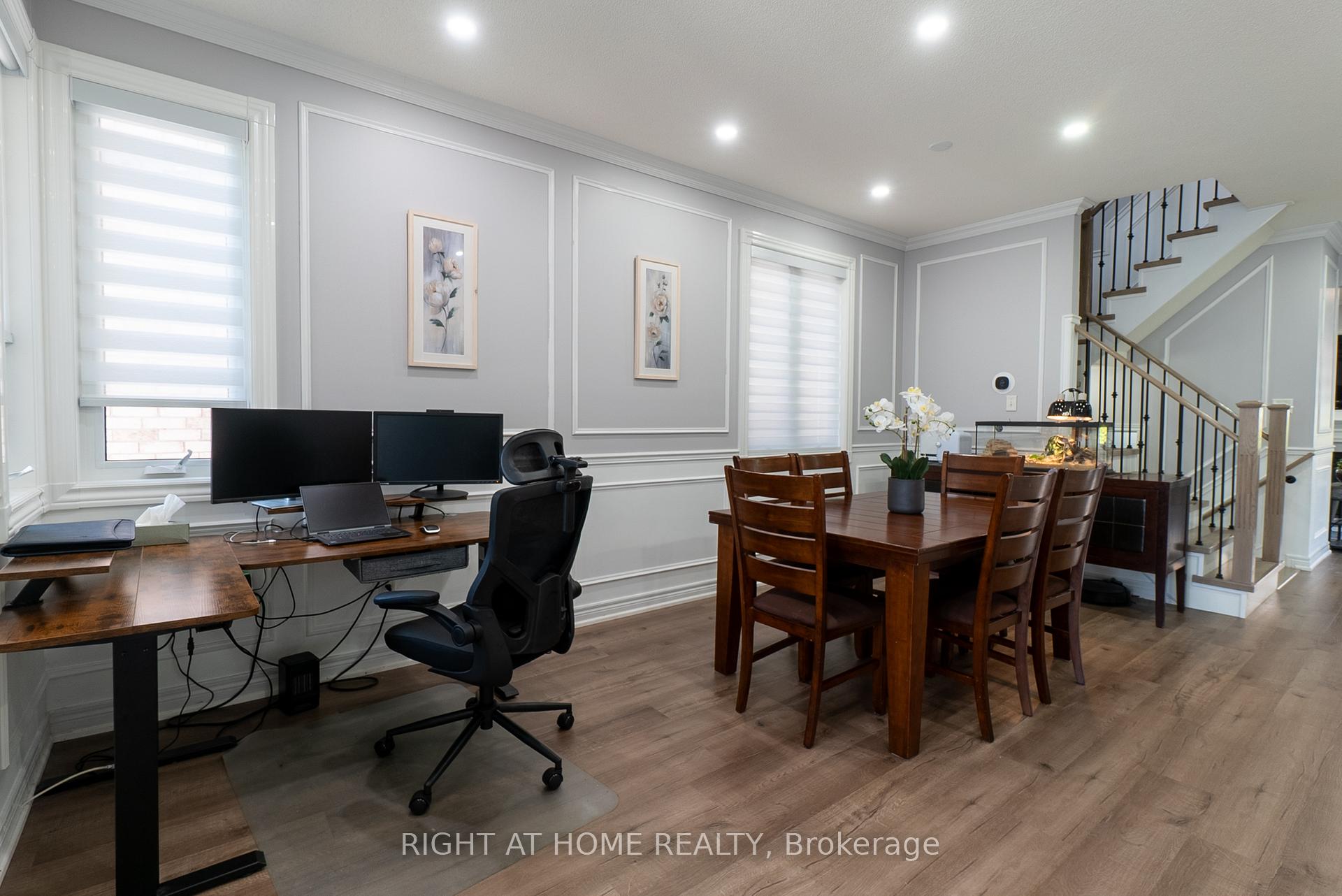 Photo 17 of 20 Daiseyfield Crescent, Vaughan, Vellore Village — HOMEH