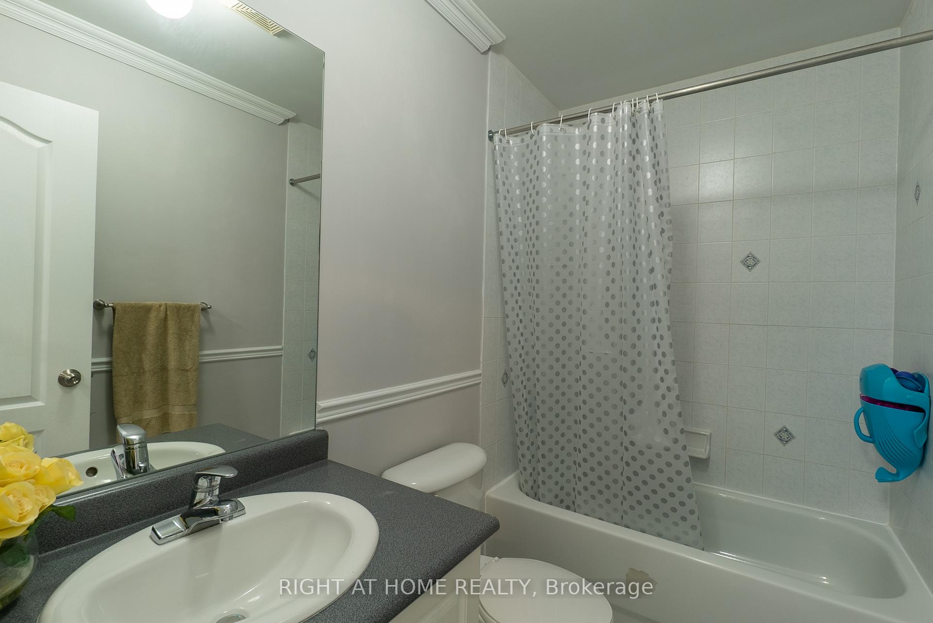 Photo 30 of 20 Daiseyfield Crescent, Vaughan, Vellore Village — HOMEH