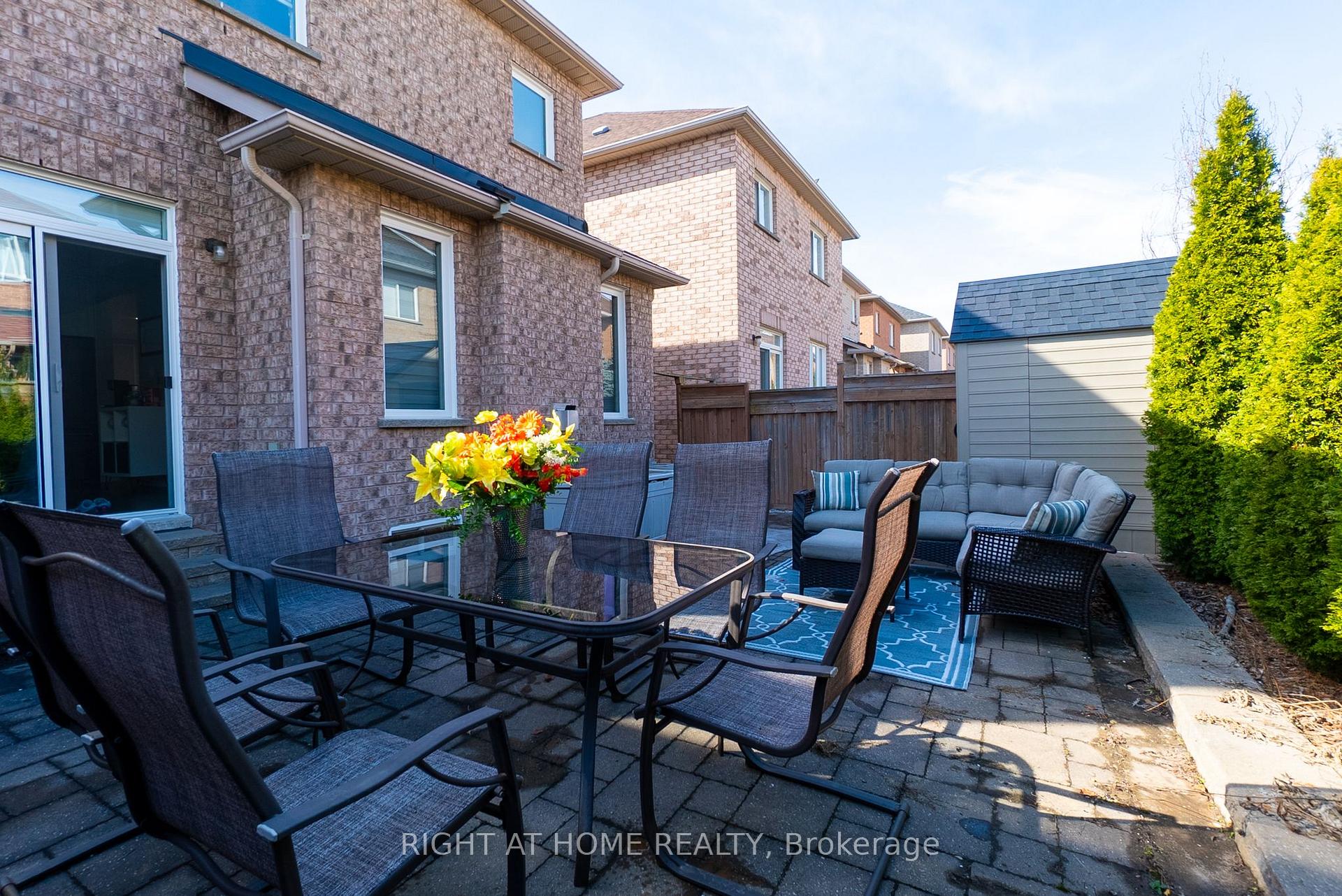 Photo 39 of 20 Daiseyfield Crescent, Vaughan, Vellore Village — HOMEH
