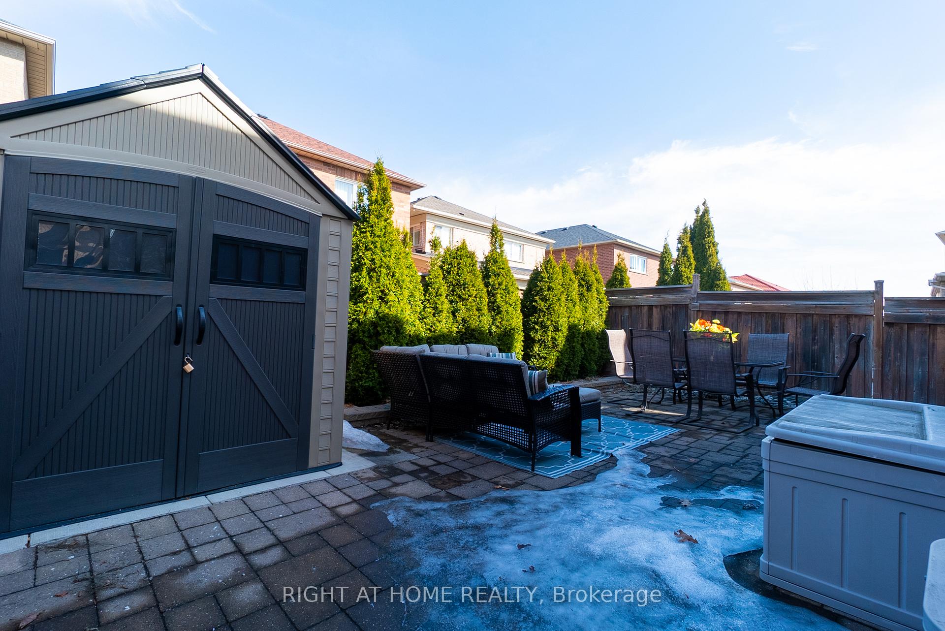 Photo 40 of 20 Daiseyfield Crescent, Vaughan, Vellore Village — HOMEH