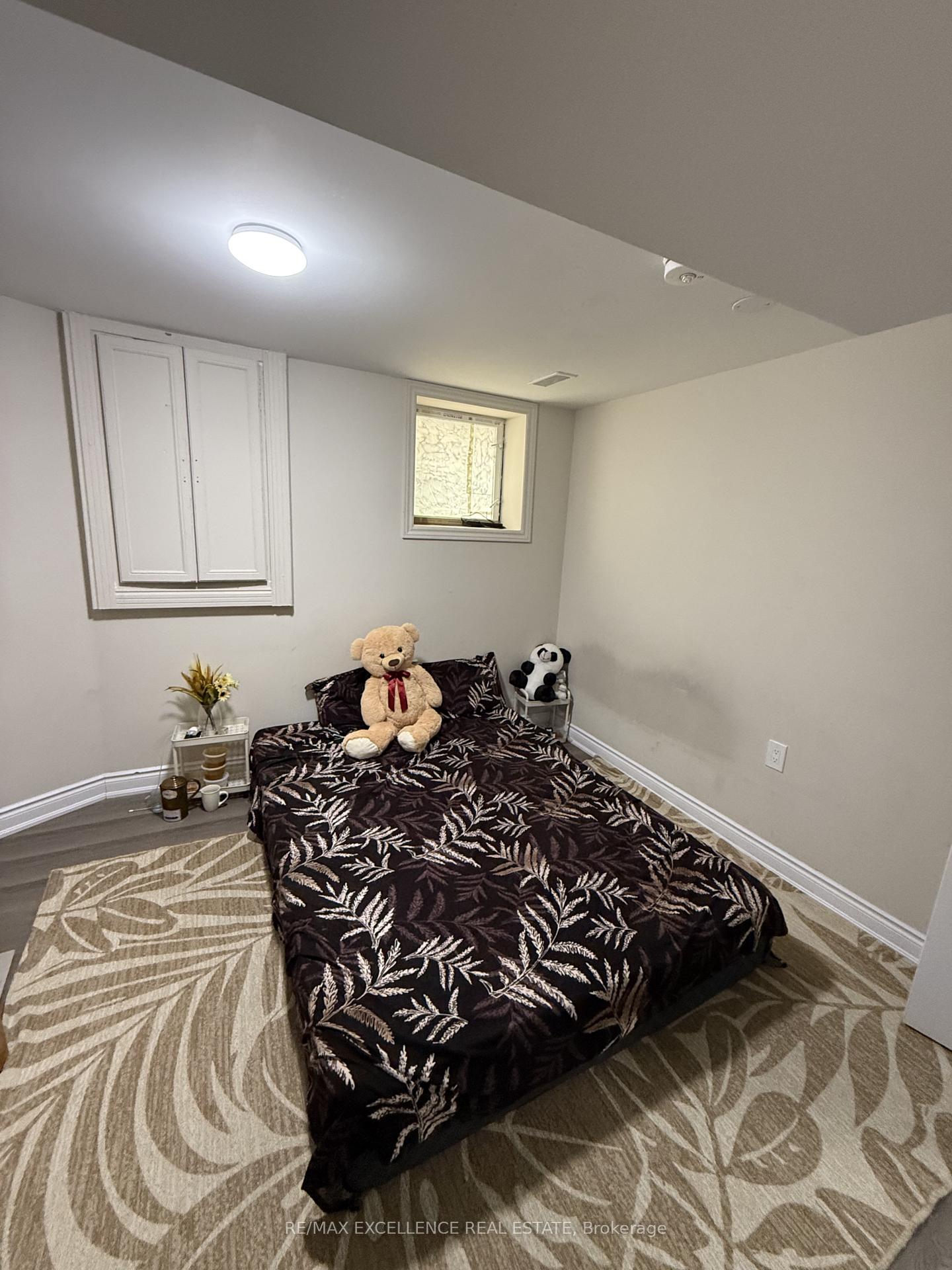 Photo 7 of 37 Rocky Mountain Crescent, Brampton, Sandringham-Wellington — HOMEH