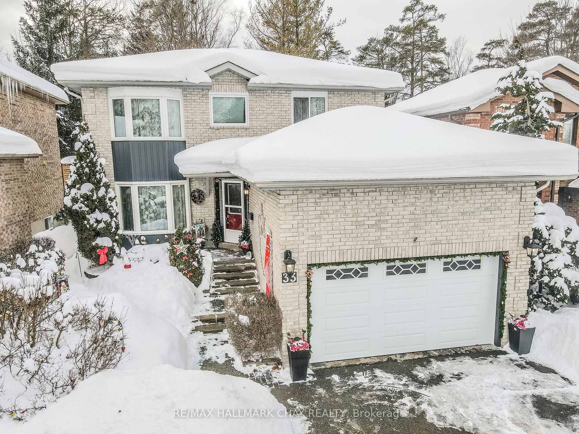 Photo 1 of 33 Irwin Drive, Barrie, Northwest — HOMEH