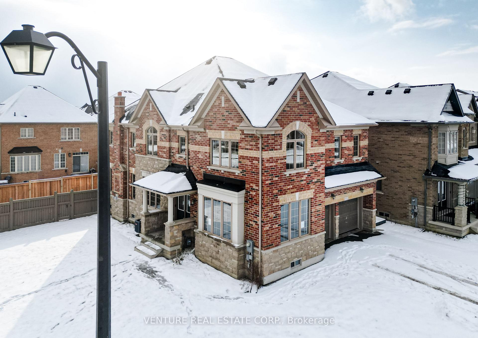 Photo 1 of 532 Mactier Drive, Vaughan, Kleinburg — HOMEH
