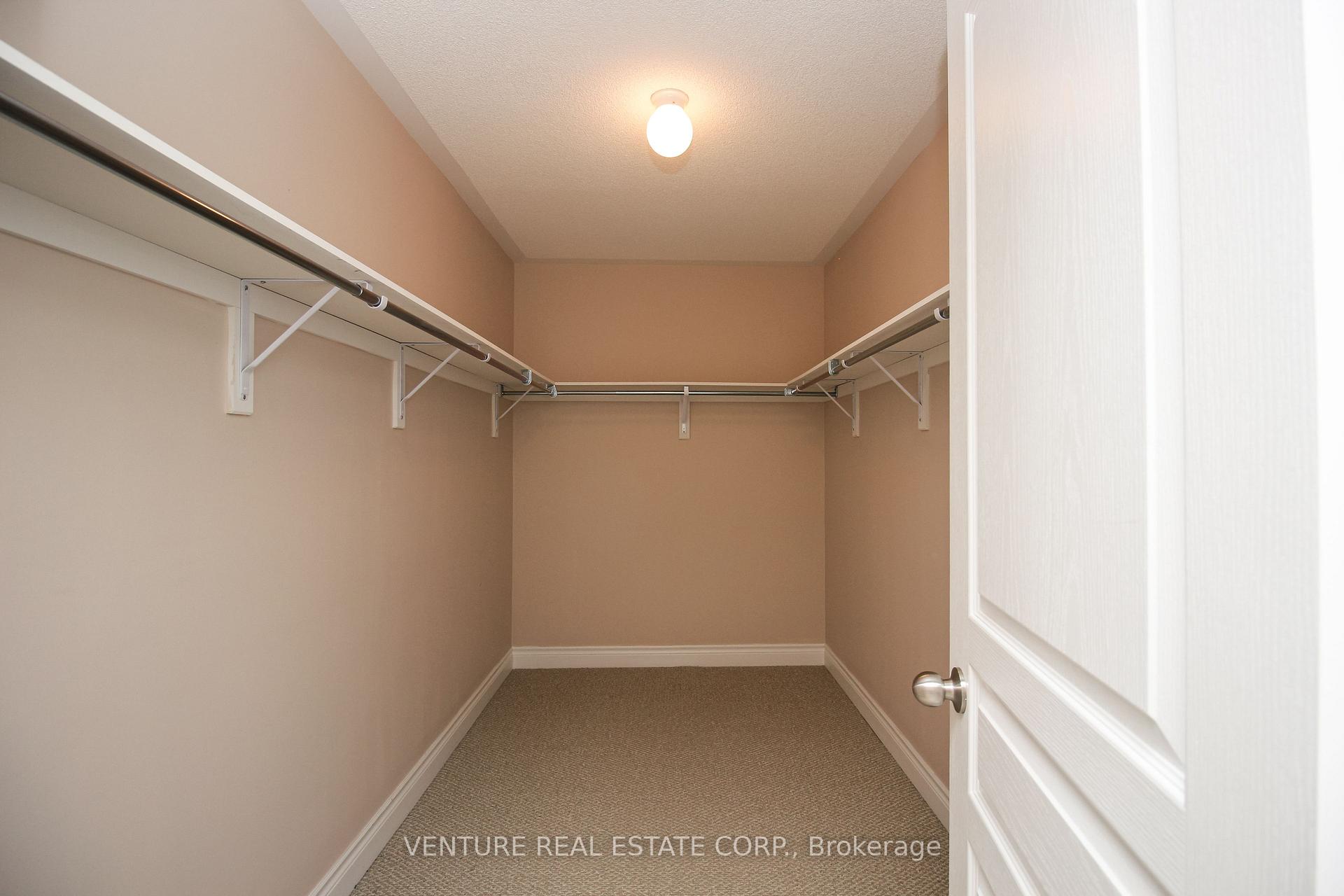 Photo 19 of 532 Mactier Drive, Vaughan, Kleinburg — HOMEH