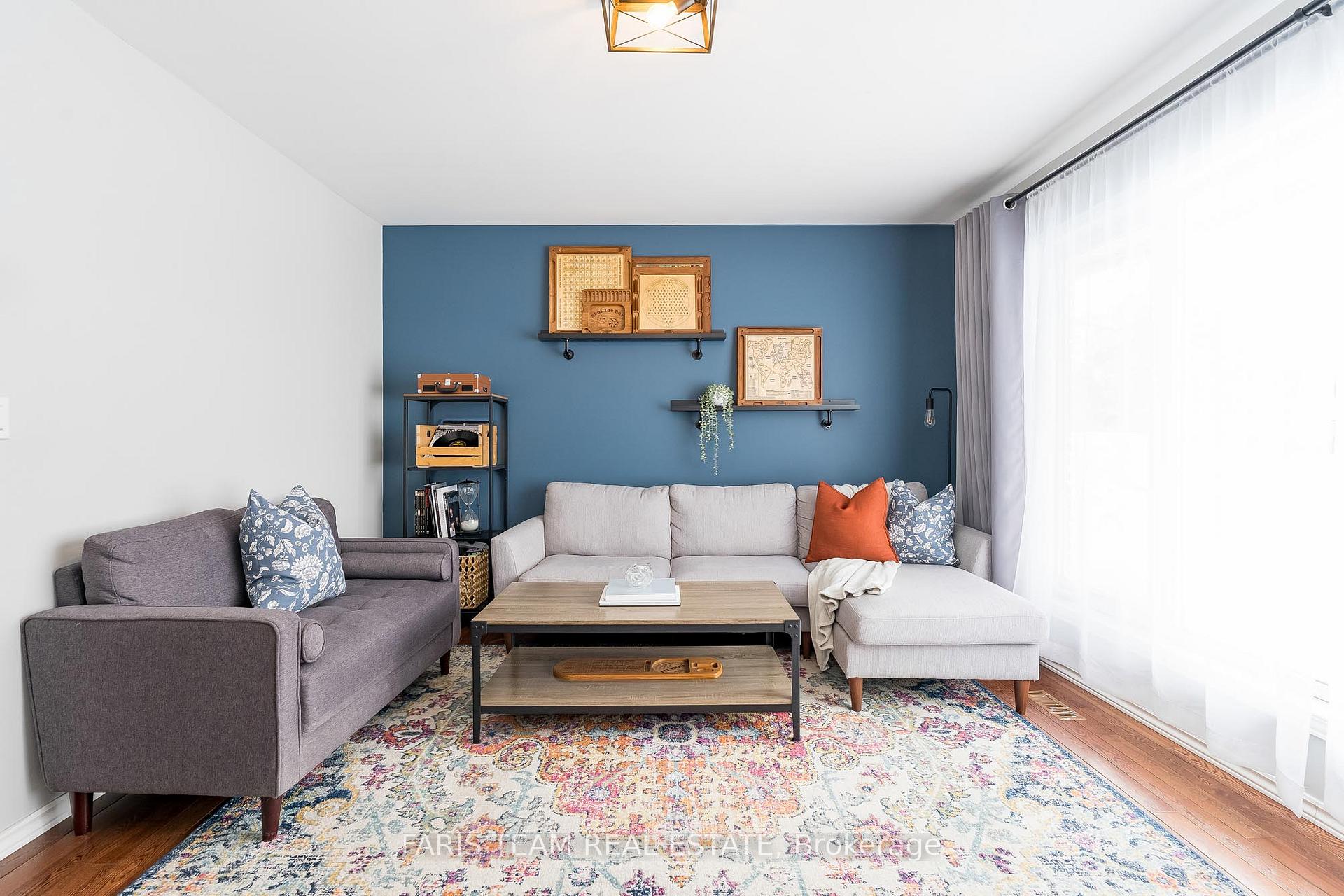 Photo 7 of 11 Wilde Place, Barrie, Letitia Heights — HOMEH