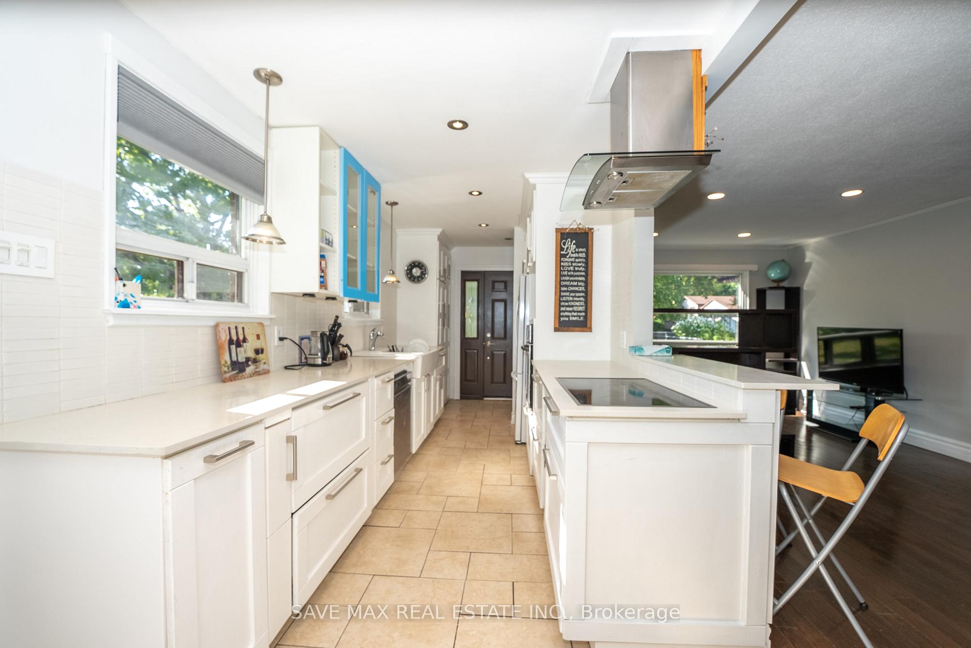 Photo 14 of 93 Archdekin Drive, Brampton, Queen Street Corridor — HOMEH