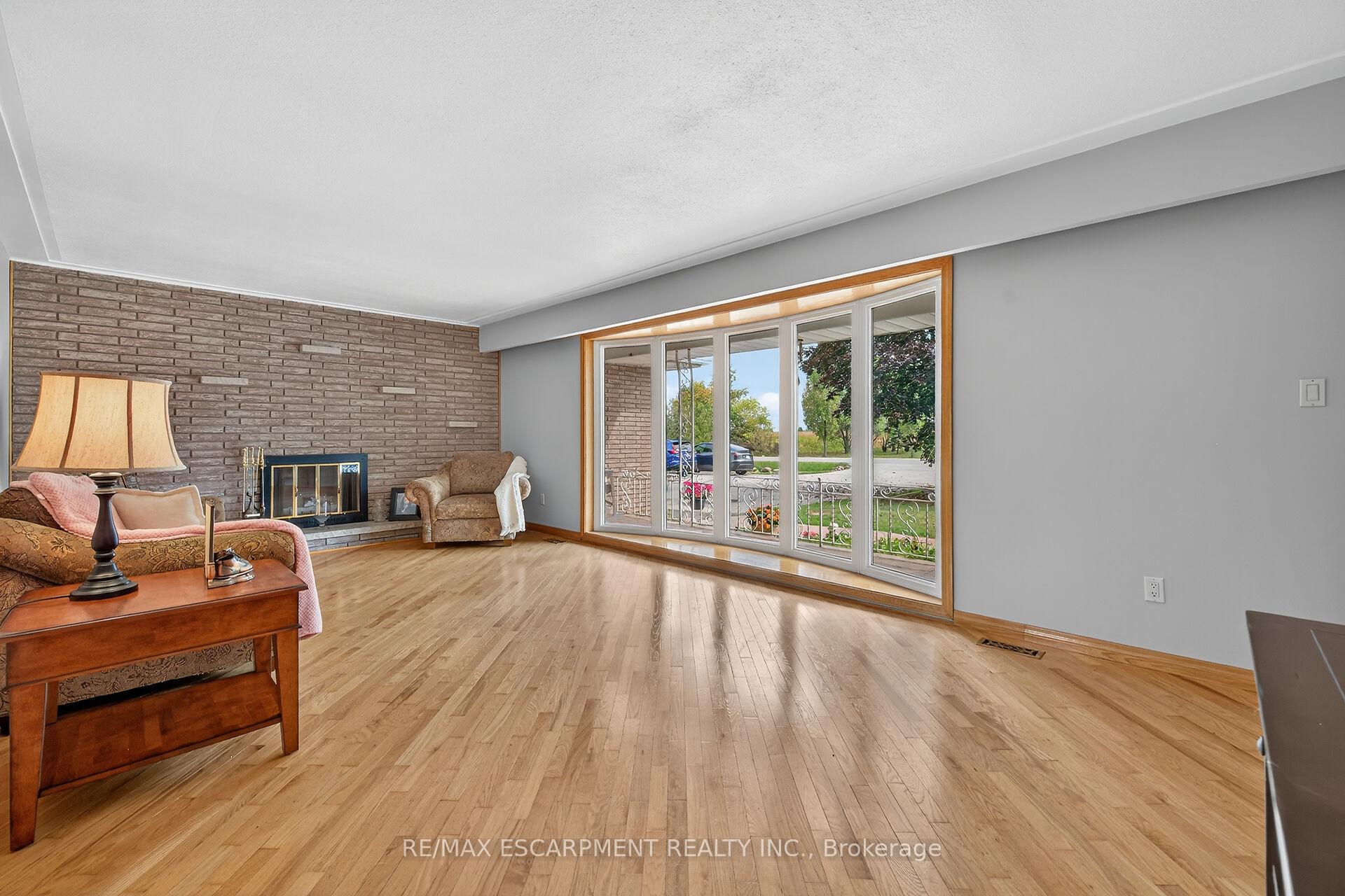 Photo 12 of 2320 Hendershot Road, Hamilton, Rural Glanbrook — HOMEH