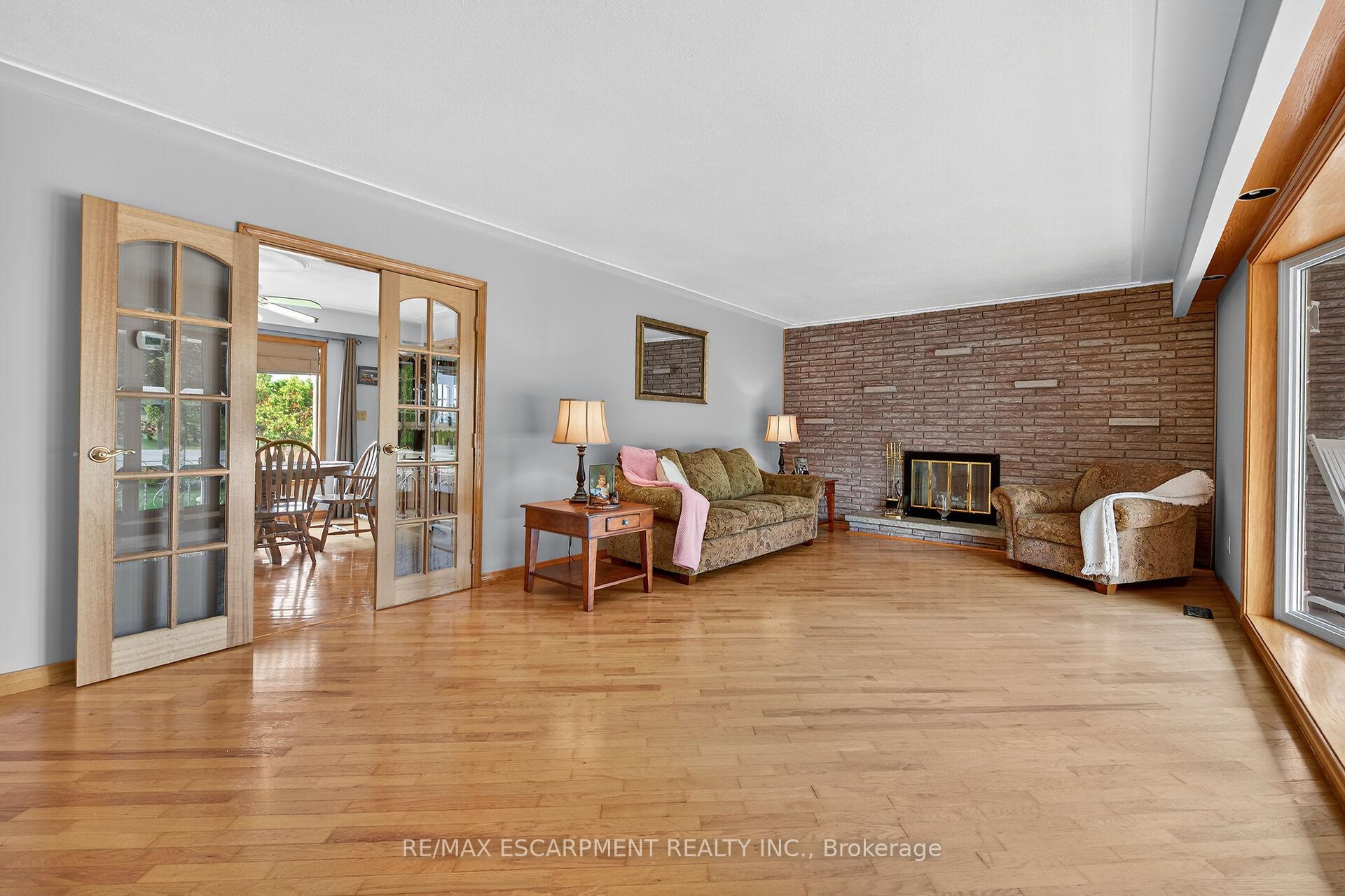 Photo 13 of 2320 Hendershot Road, Hamilton, Rural Glanbrook — HOMEH