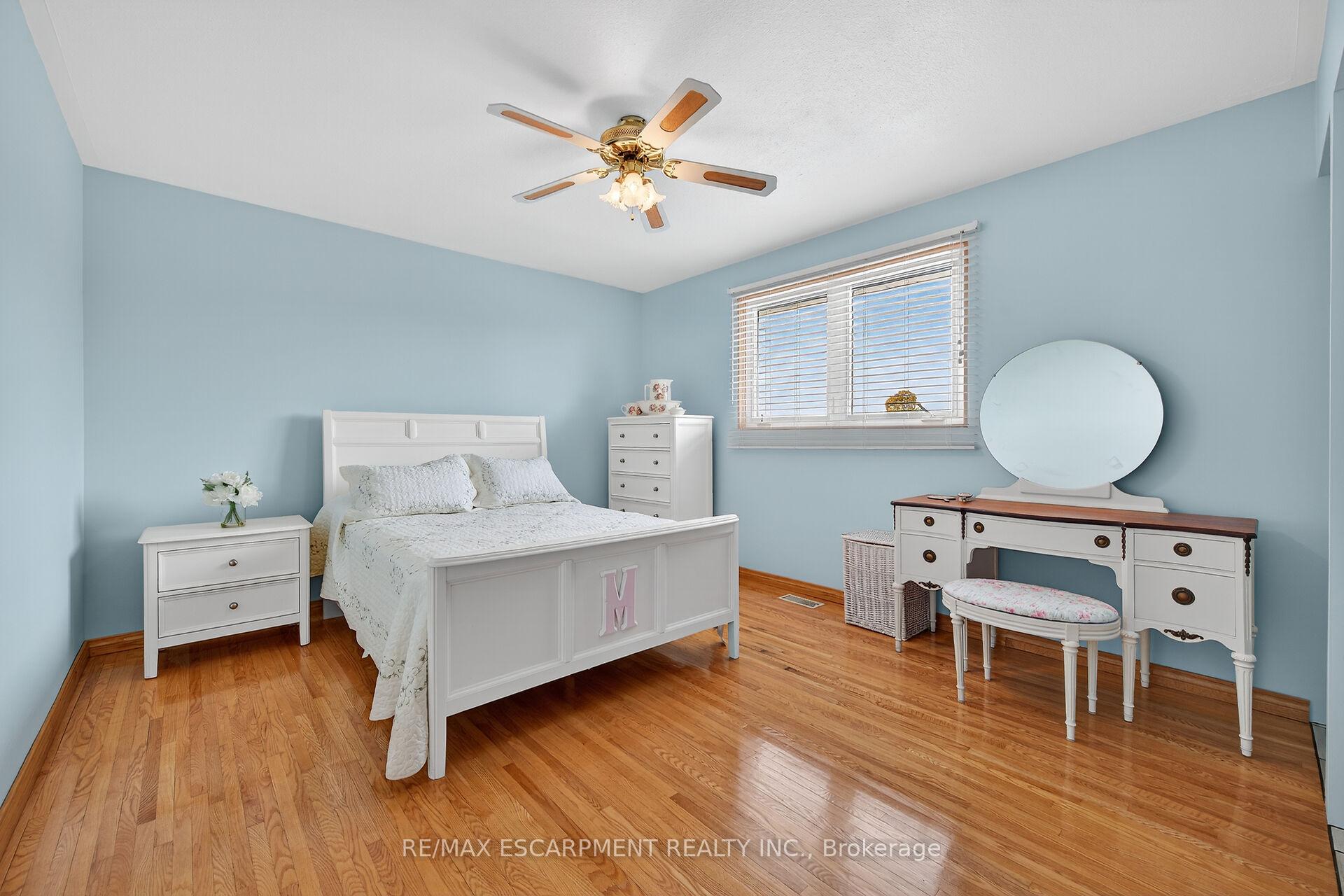 Photo 24 of 2320 Hendershot Road, Hamilton, Rural Glanbrook — HOMEH