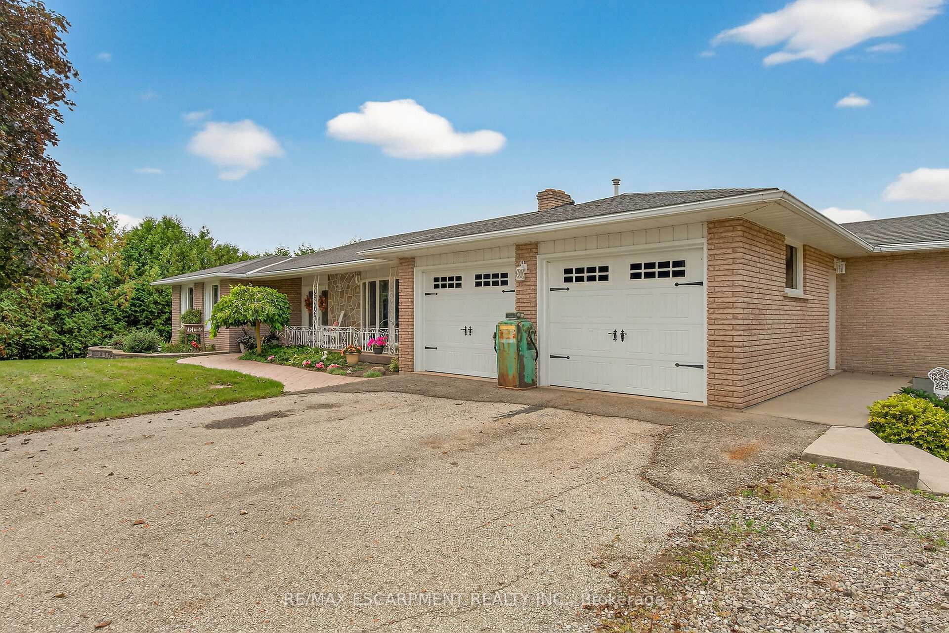 Photo 46 of 2320 Hendershot Road, Hamilton, Rural Glanbrook — HOMEH