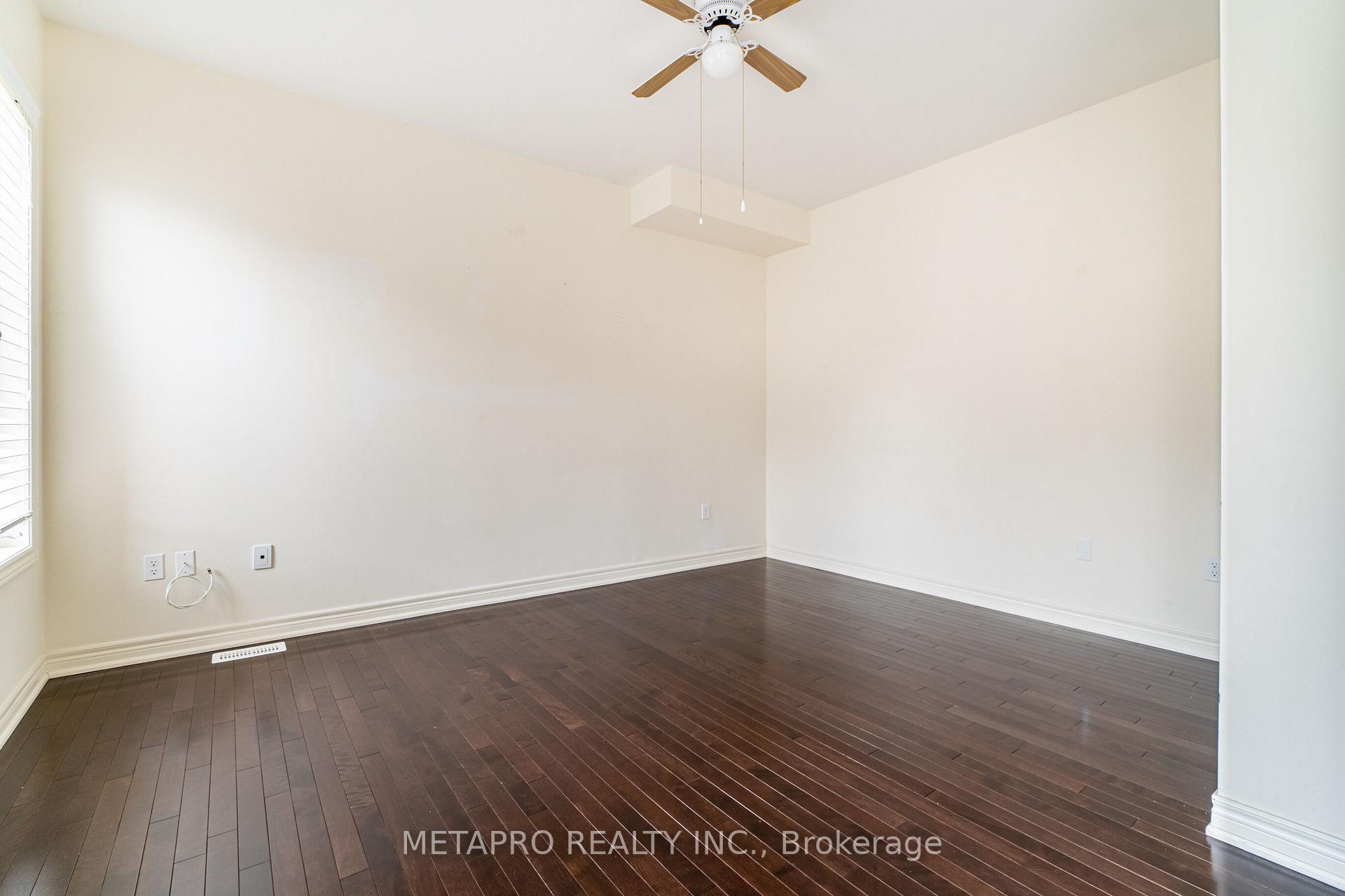 Photo 18 of 69 George Robinson Drive, Brampton, Credit Valley — HOMEH