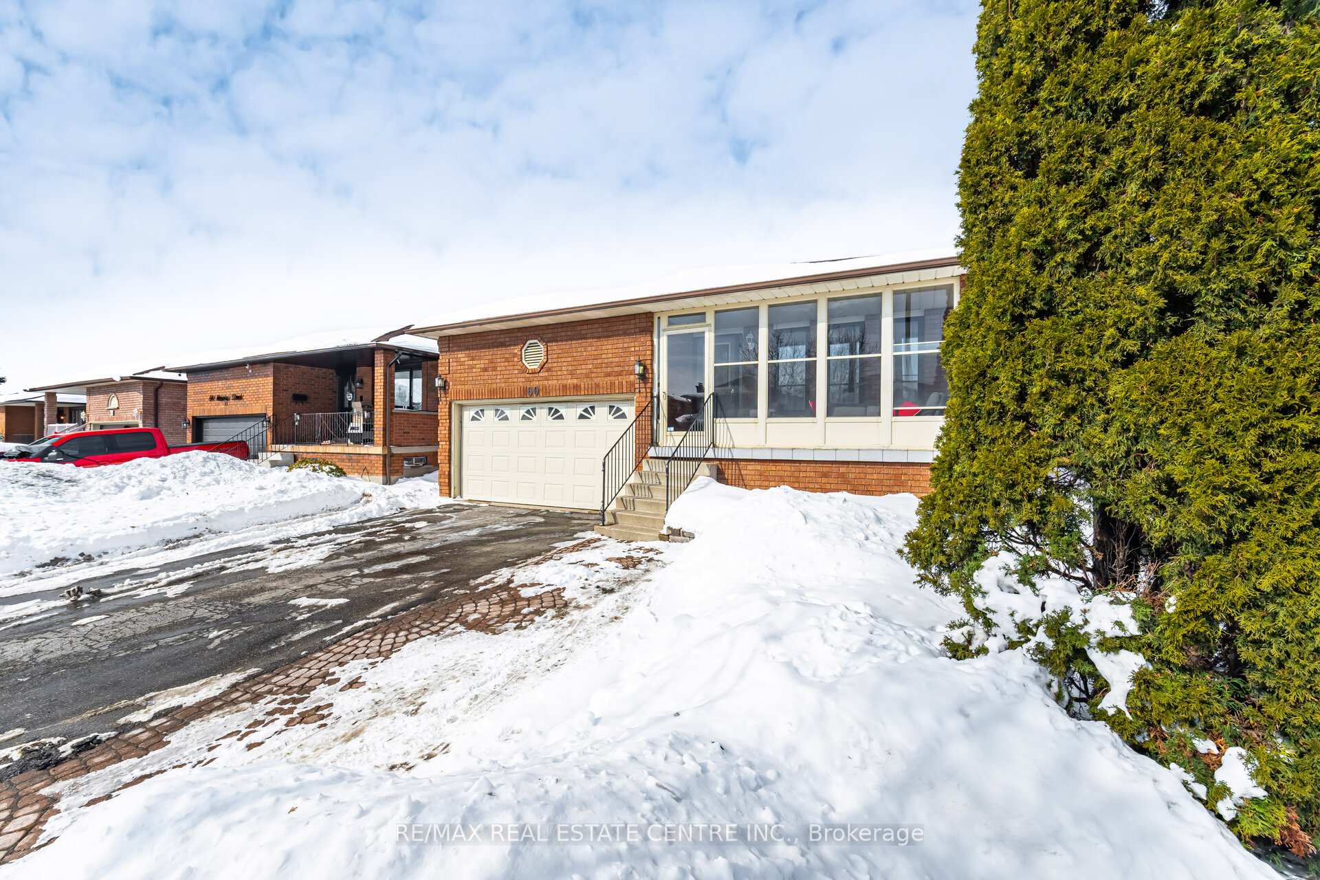 Photo 3 of 60 Marieta Street, Vaughan, East Woodbridge — HOMEH