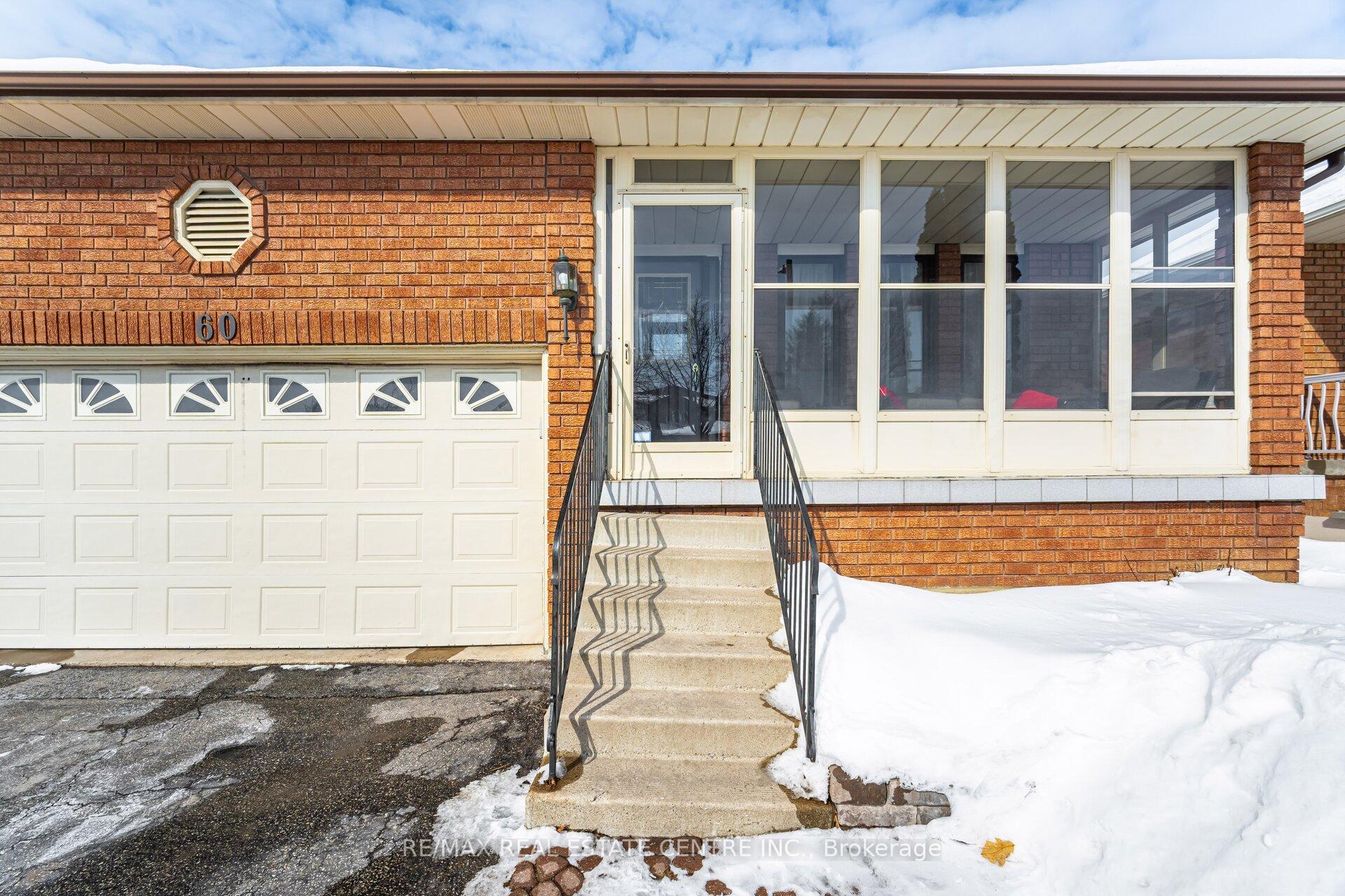 Photo 4 of 60 Marieta Street, Vaughan, East Woodbridge — HOMEH