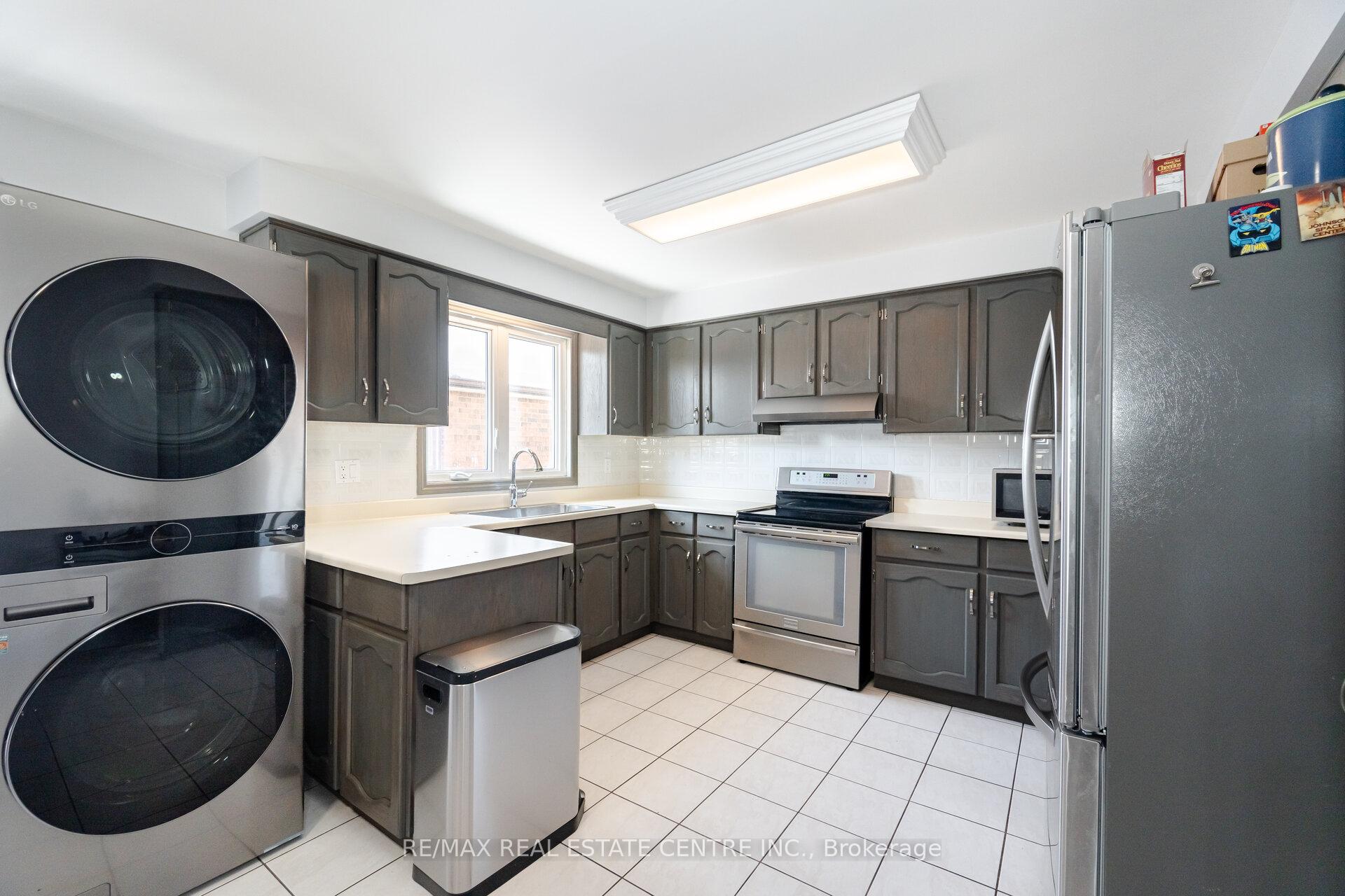 Photo 14 of 60 Marieta Street, Vaughan, East Woodbridge — HOMEH