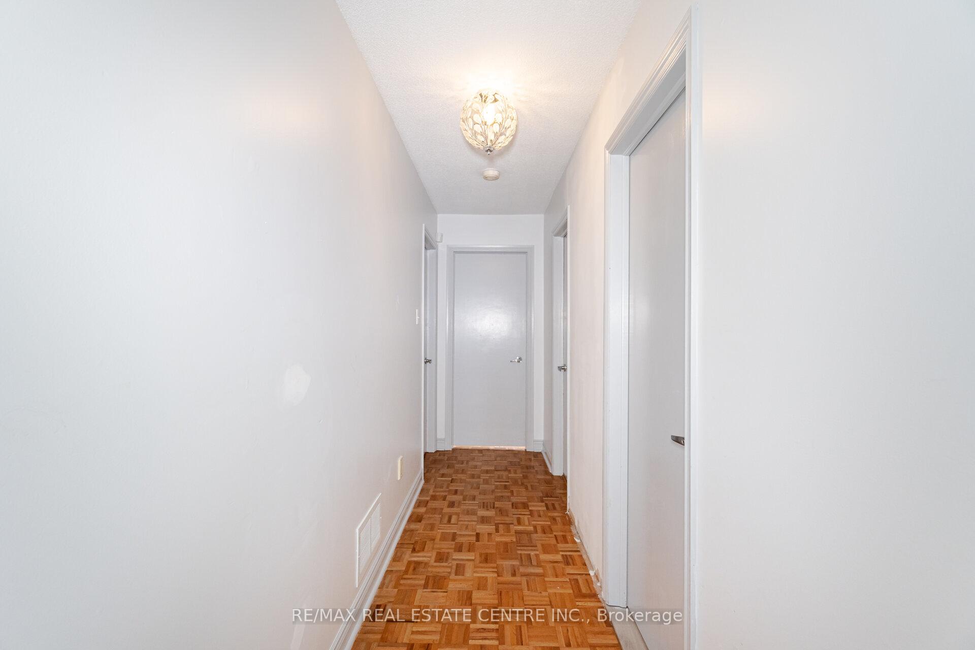 Photo 18 of 60 Marieta Street, Vaughan, East Woodbridge — HOMEH