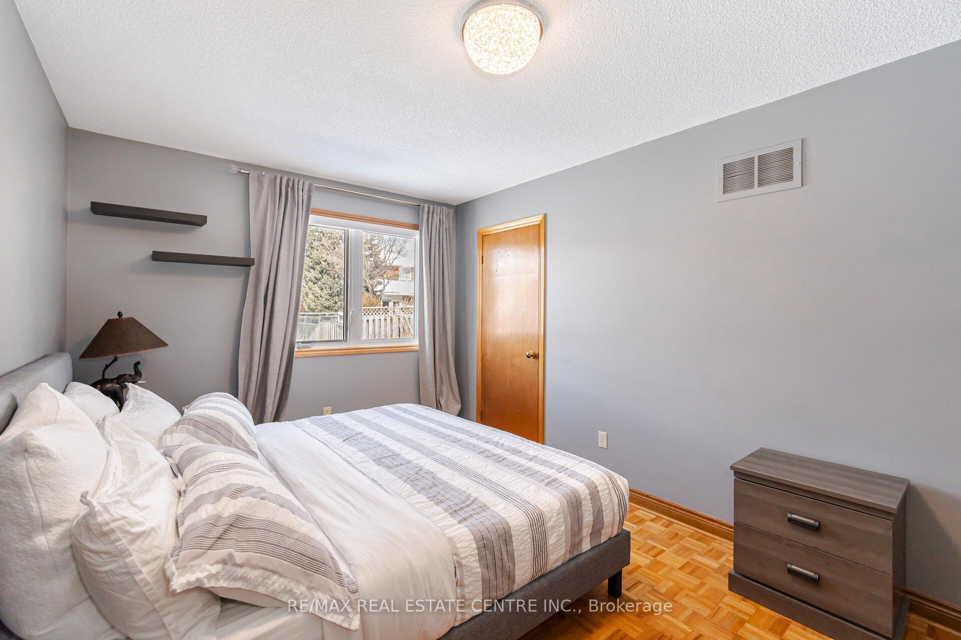 Photo 20 of 60 Marieta Street, Vaughan, East Woodbridge — HOMEH