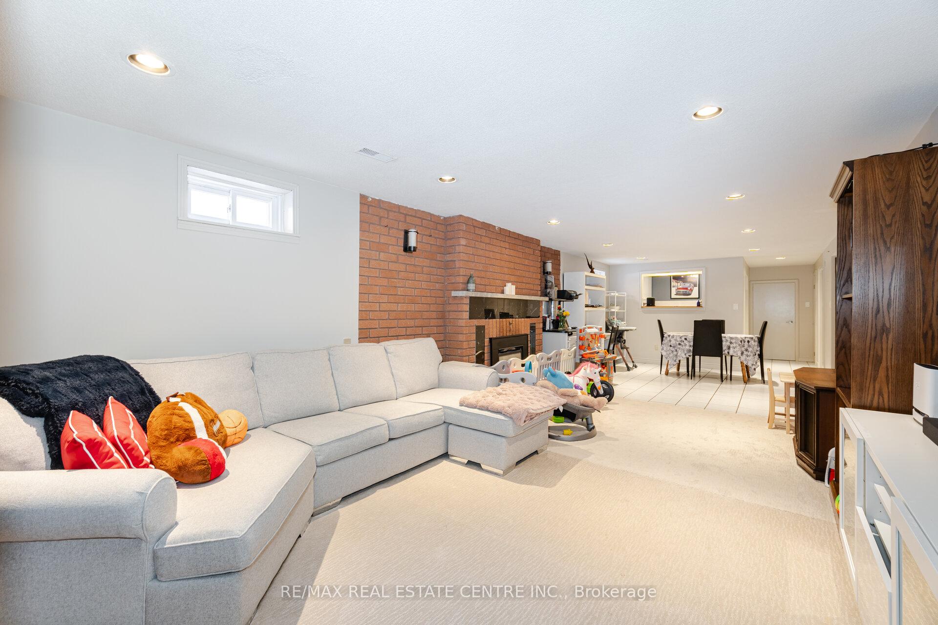 Photo 33 of 60 Marieta Street, Vaughan, East Woodbridge — HOMEH