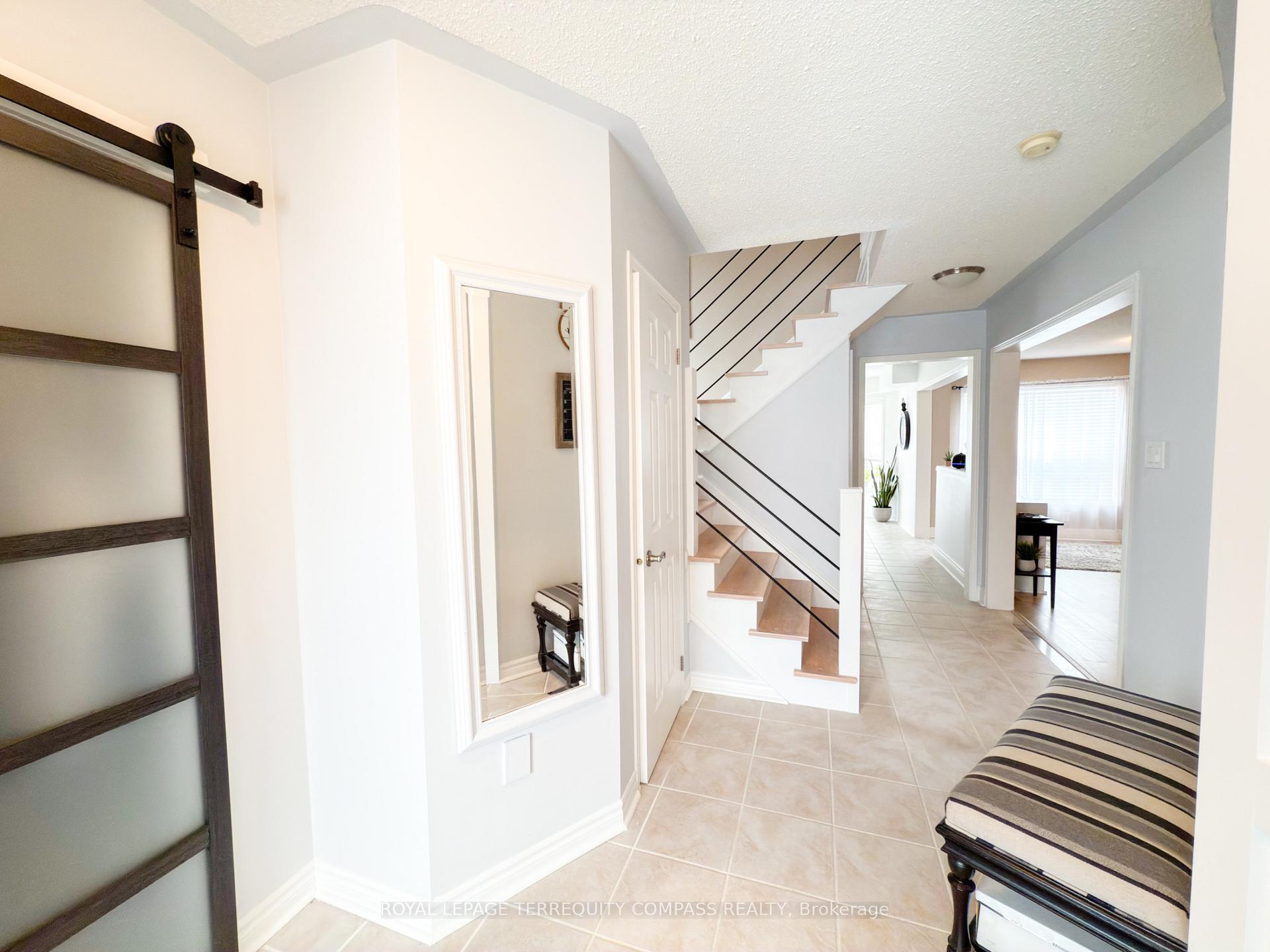 Photo 2 of 192 Solway Avenue, Vaughan, Maple — HOMEH