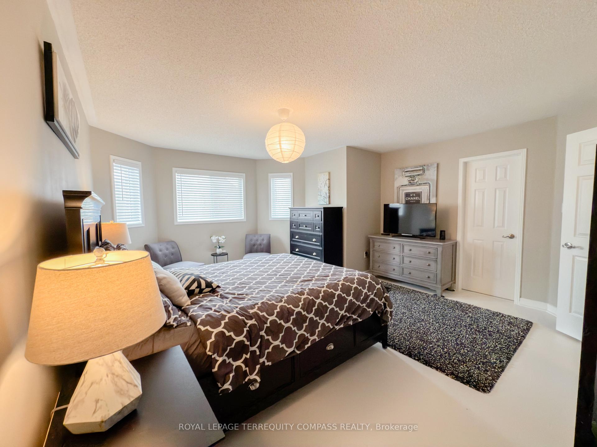 Photo 26 of 192 Solway Avenue, Vaughan, Maple — HOMEH