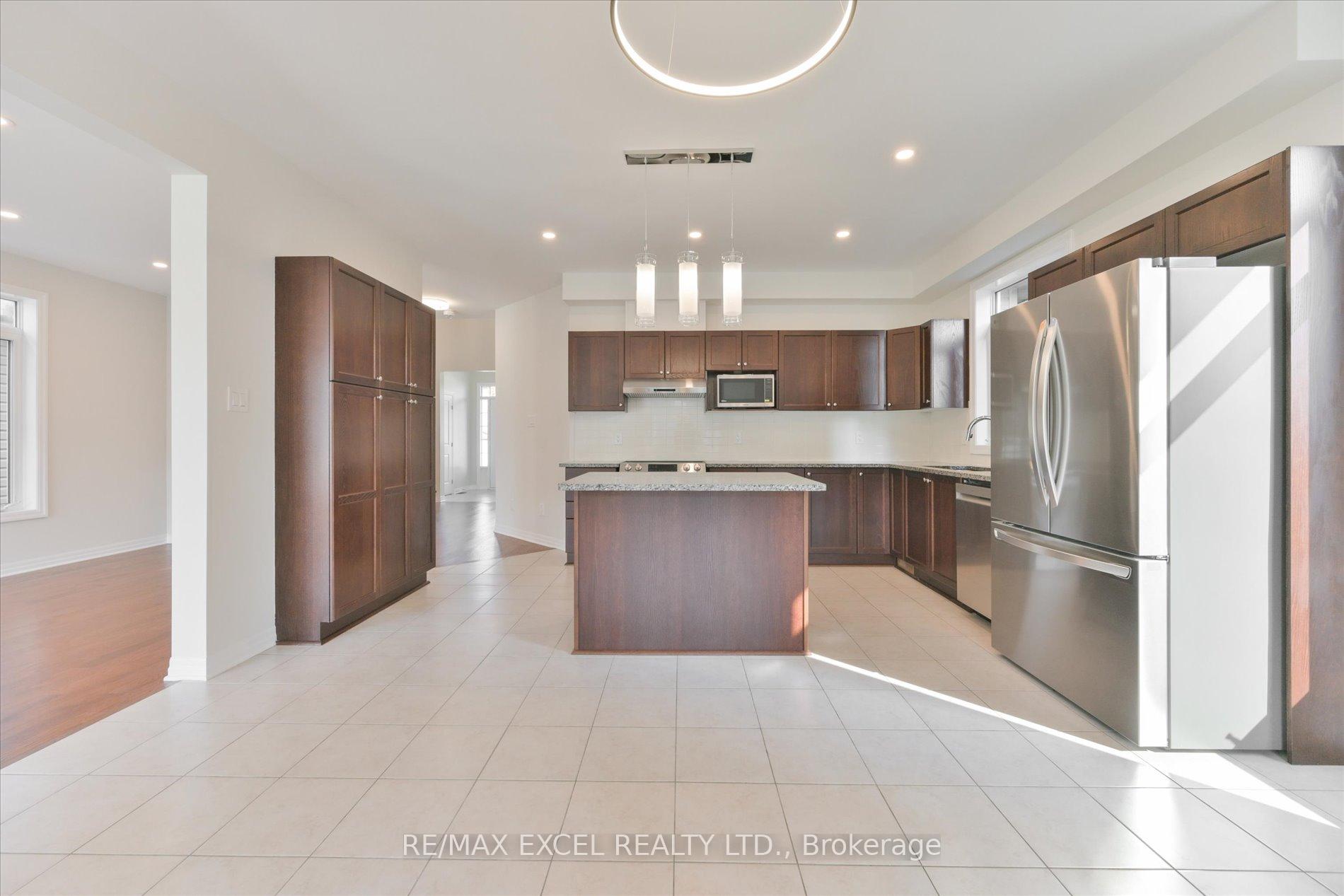 Photo 14 of 516 Peerless Street, Ottawa, Barrhaven - Cedargrove/Fraserdale — HOMEH
