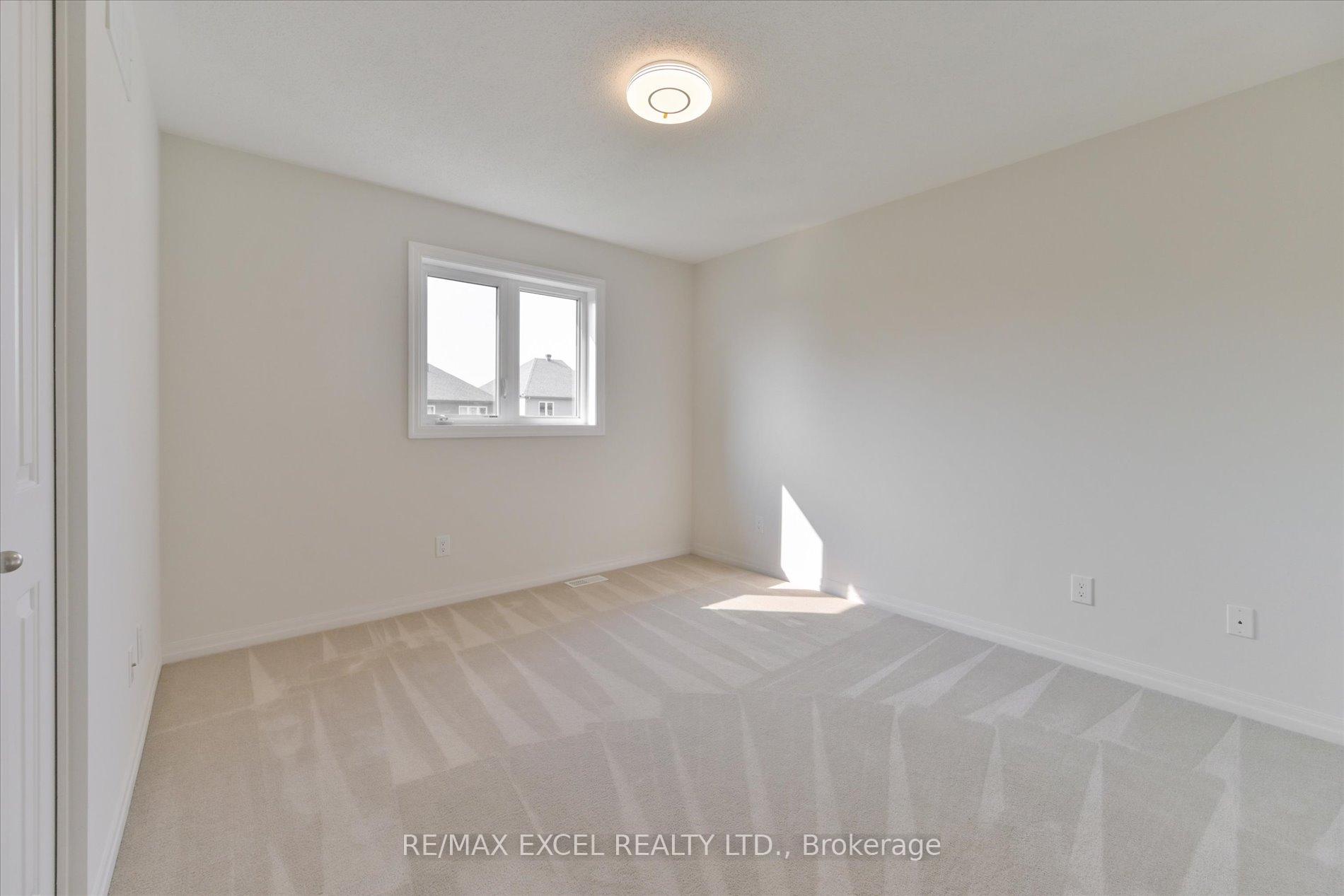 Photo 23 of 516 Peerless Street, Ottawa, Barrhaven - Cedargrove/Fraserdale — HOMEH