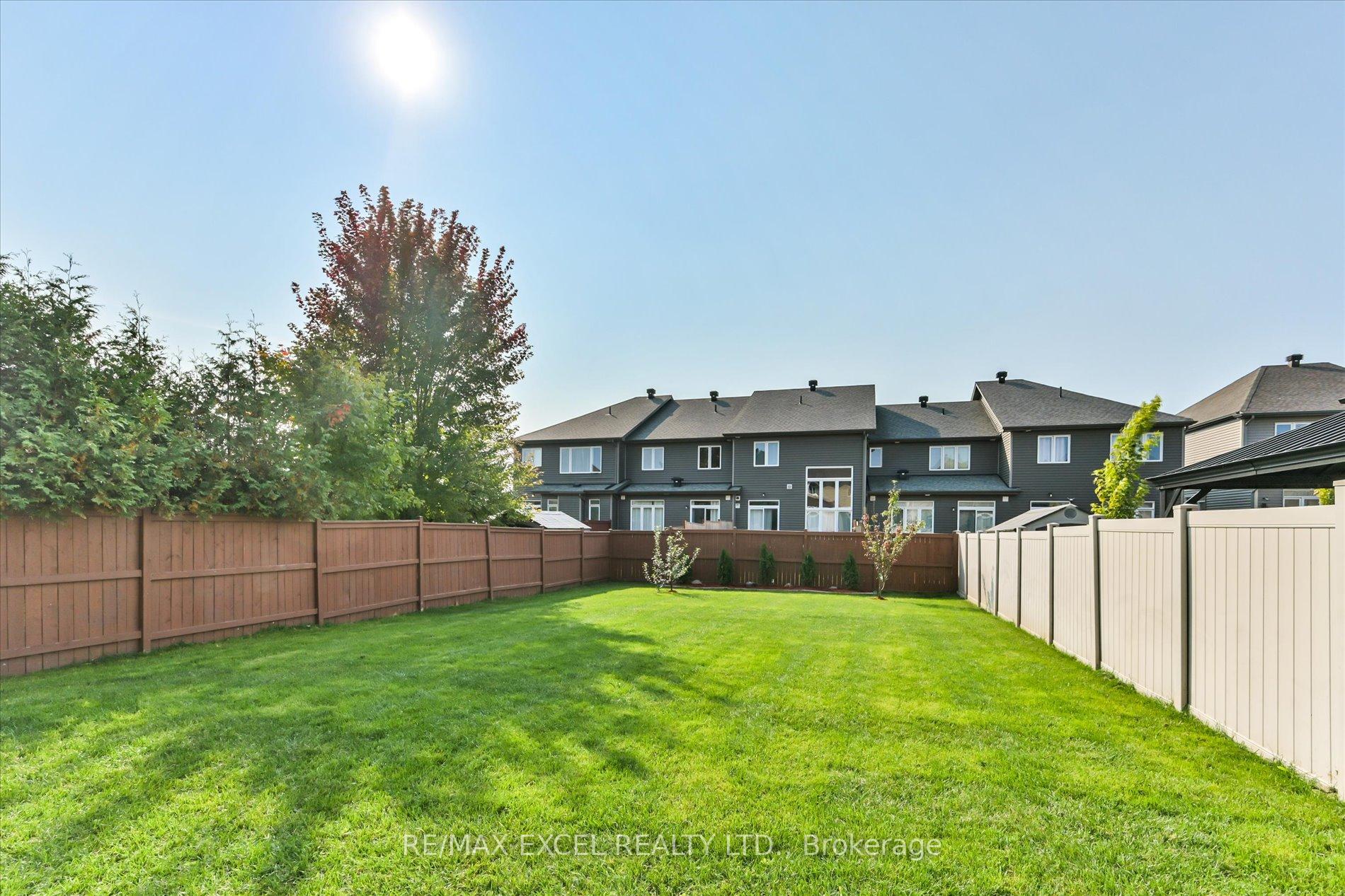 Photo 36 of 516 Peerless Street, Ottawa, Barrhaven - Cedargrove/Fraserdale — HOMEH