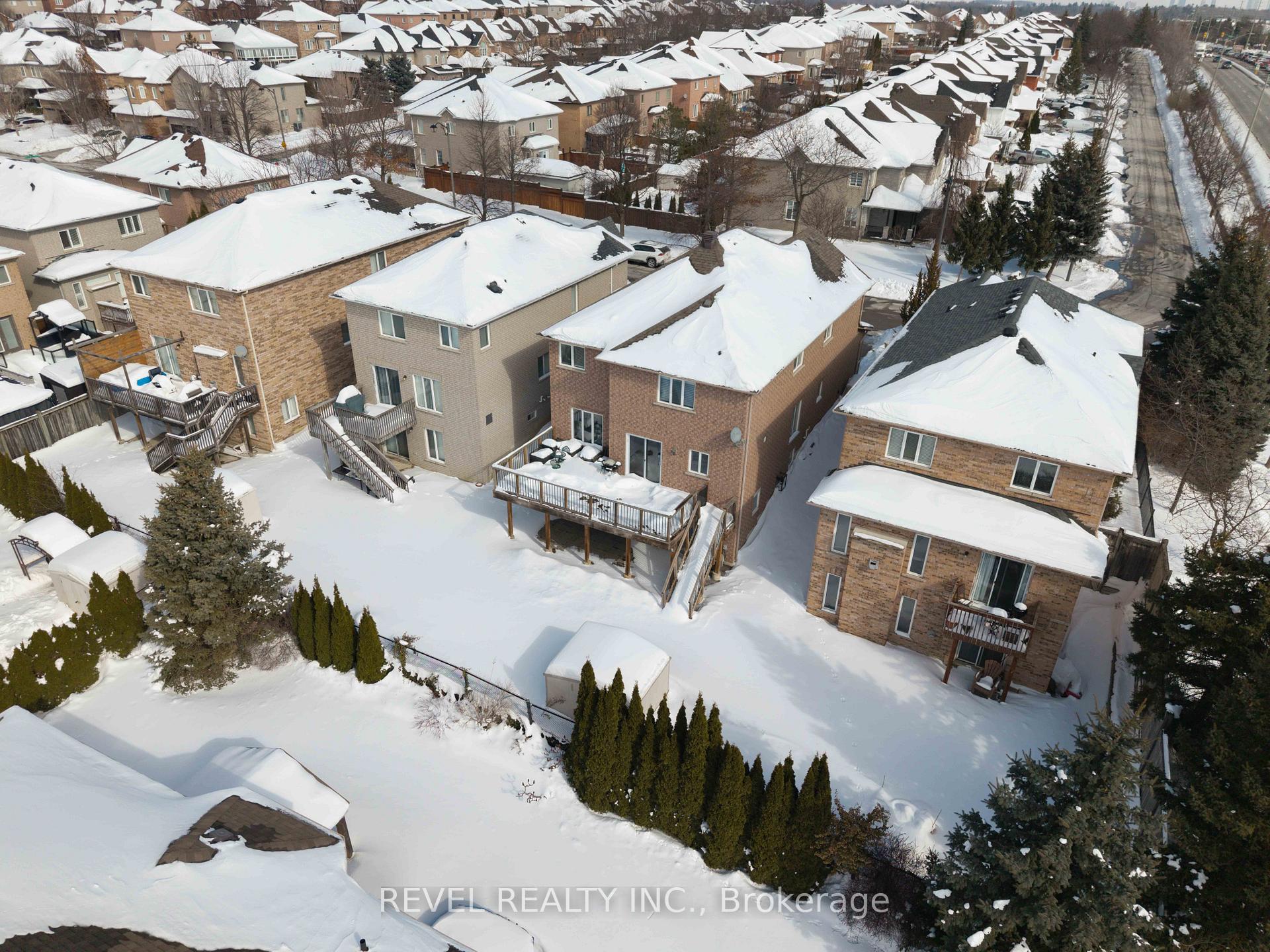 Photo 5 of 20 Cachet Hill Crescent, Vaughan, Sonoma Heights — HOMEH