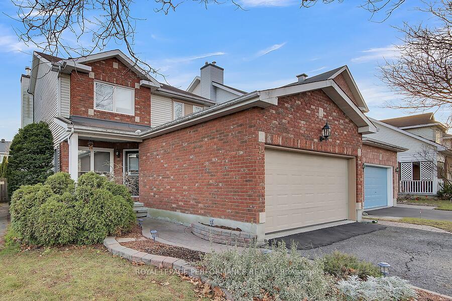 Photo 1 of 32 Rideaucrest Drive, Ottawa, Barrhaven East — HOMEH