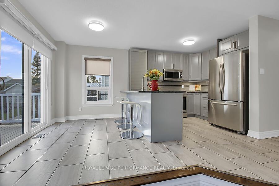 Photo 8 of 32 Rideaucrest Drive, Ottawa, Barrhaven East — HOMEH