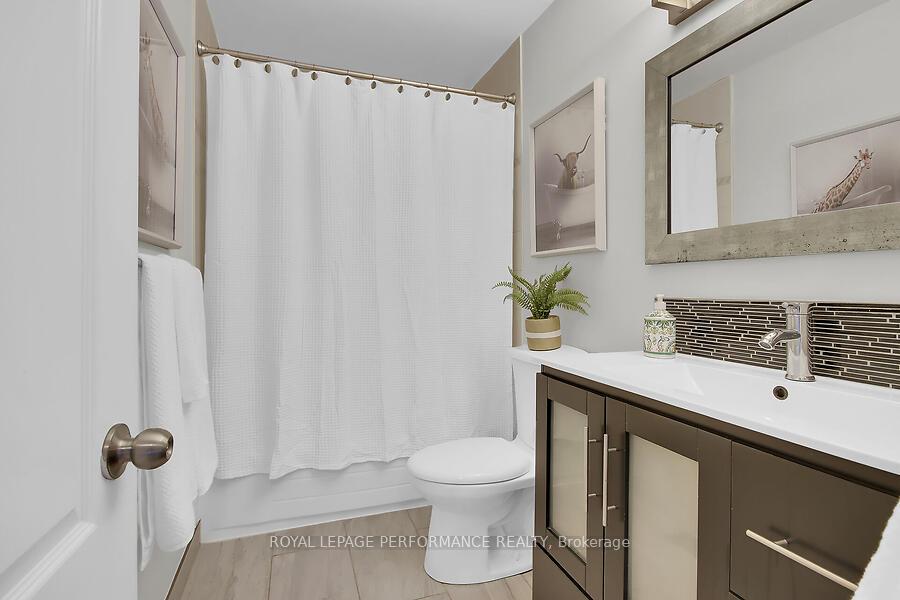 Photo 22 of 32 Rideaucrest Drive, Ottawa, Barrhaven East — HOMEH