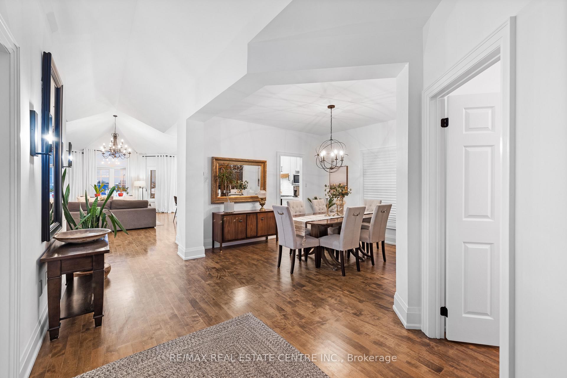 Photo 6 of 4294 Sarazen Drive, Burlington, Rose — HOMEH