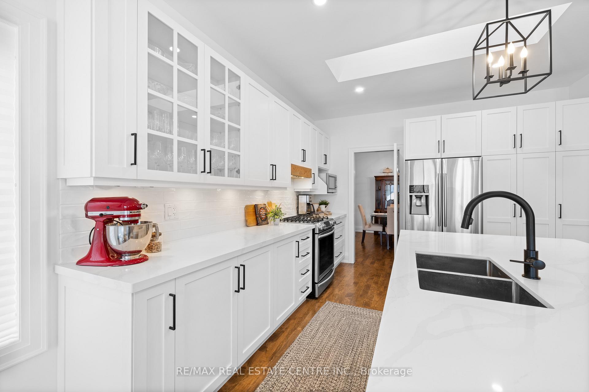 Photo 13 of 4294 Sarazen Drive, Burlington, Rose — HOMEH