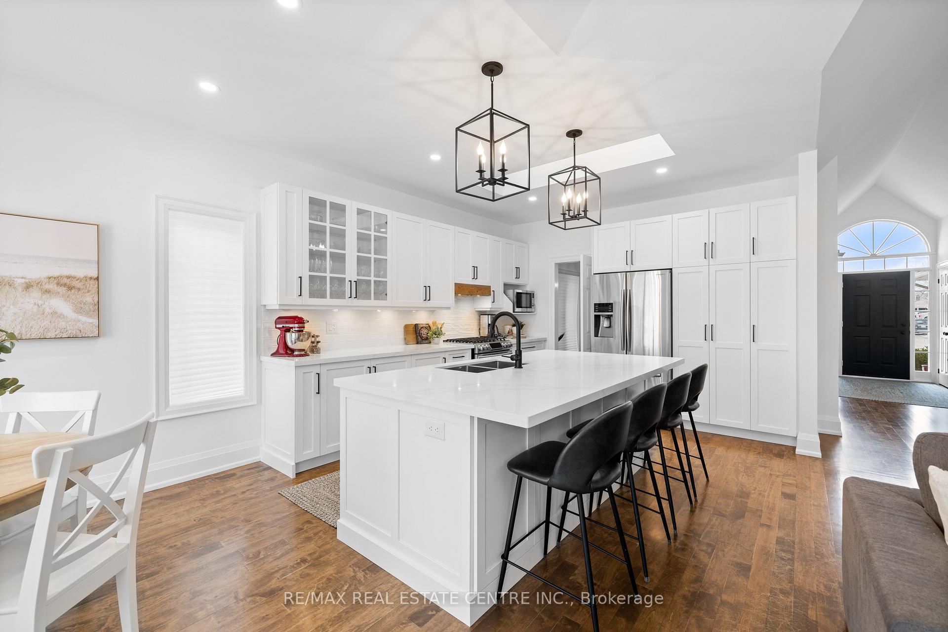 Photo 14 of 4294 Sarazen Drive, Burlington, Rose — HOMEH