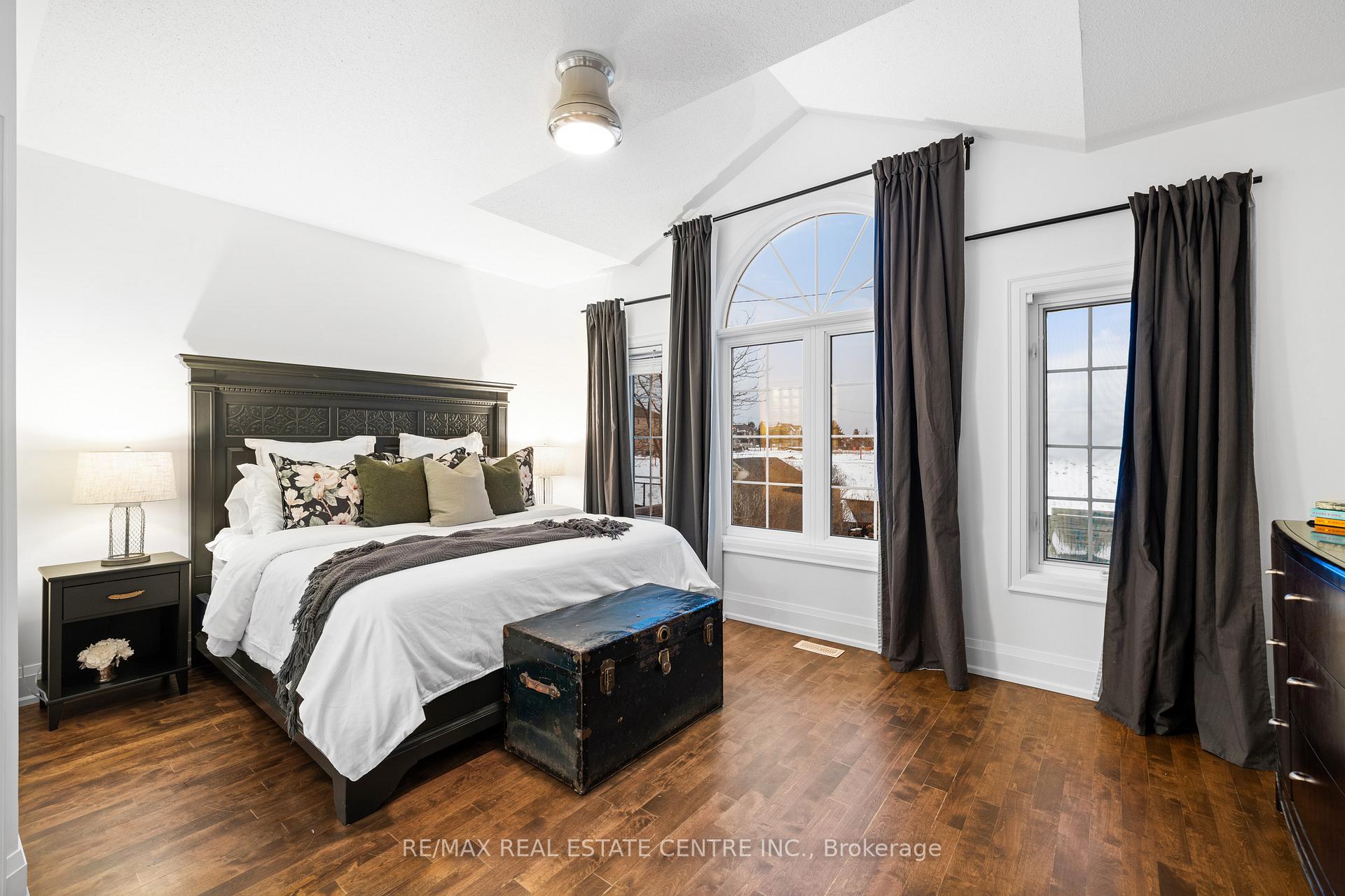Photo 25 of 4294 Sarazen Drive, Burlington, Rose — HOMEH