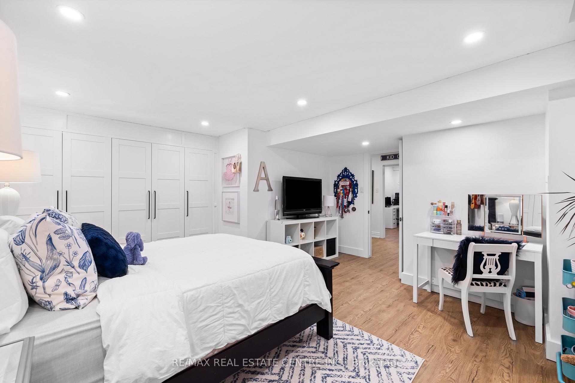 Photo 35 of 4294 Sarazen Drive, Burlington, Rose — HOMEH