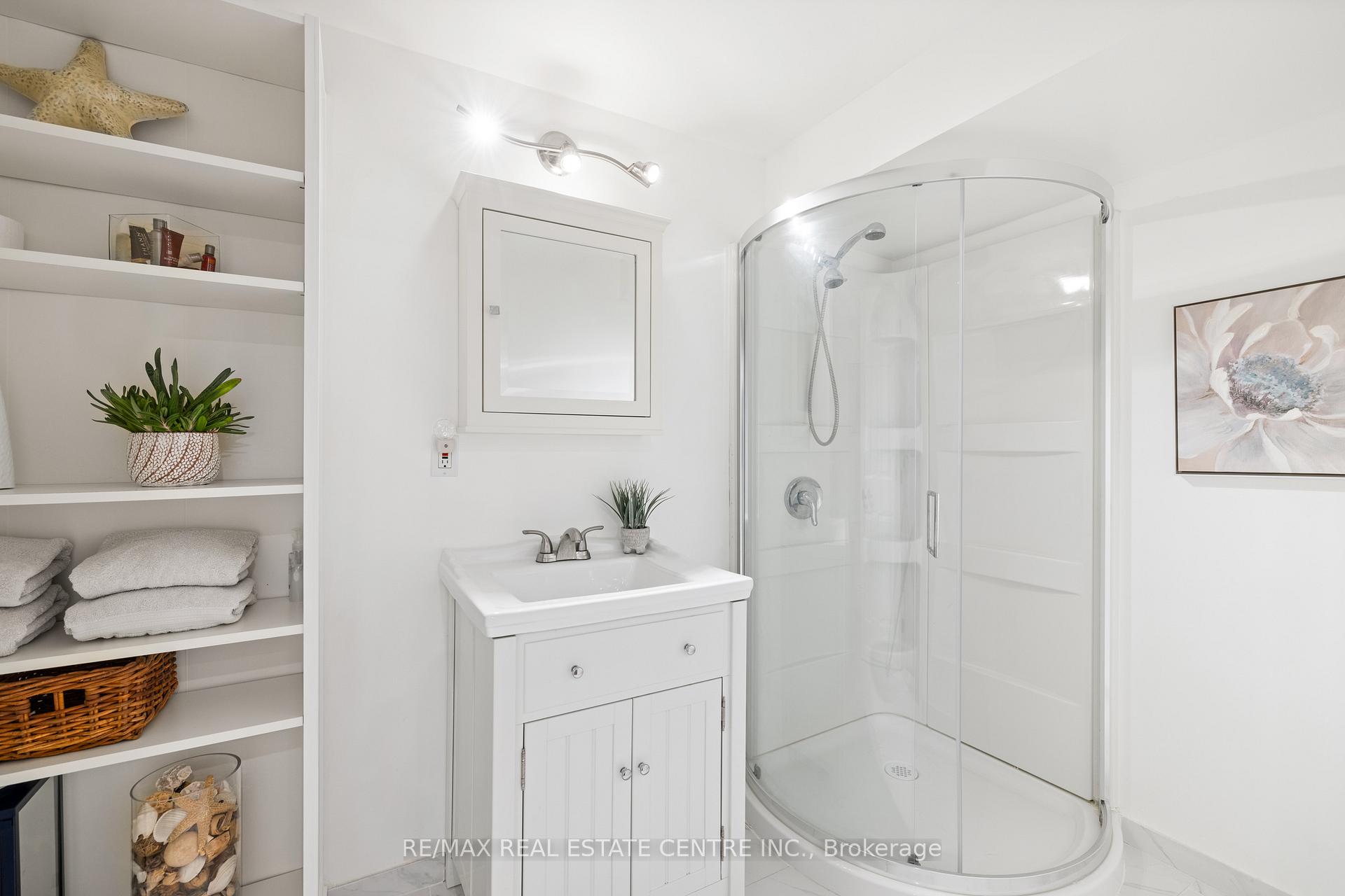 Photo 36 of 4294 Sarazen Drive, Burlington, Rose — HOMEH