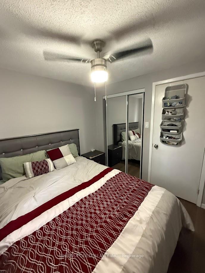 Photo 25 of 45 Rushmore Crescent, Brampton, Heart Lake East — HOMEH