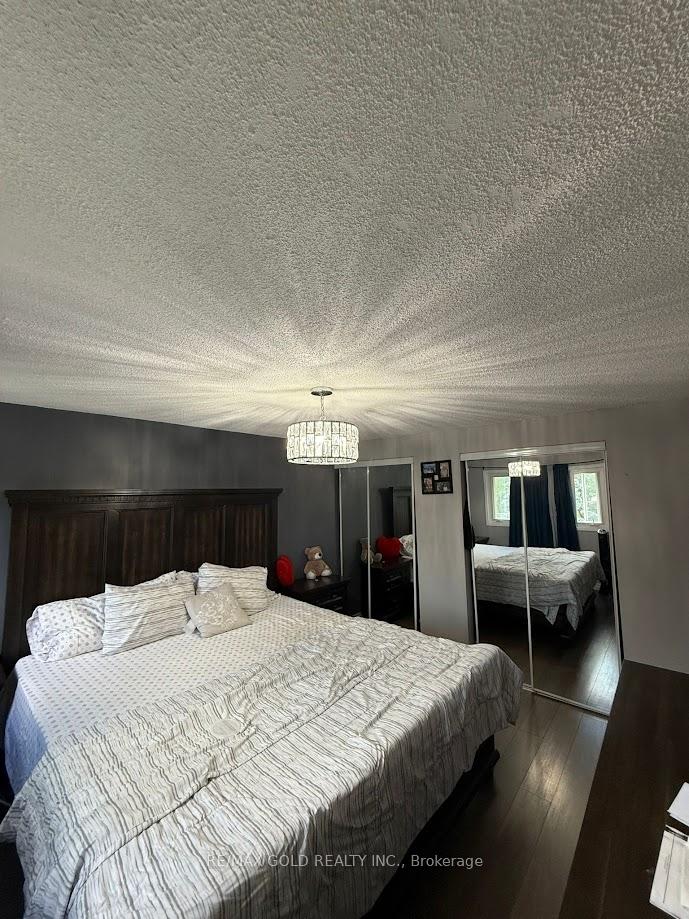 Photo 28 of 45 Rushmore Crescent, Brampton, Heart Lake East — HOMEH