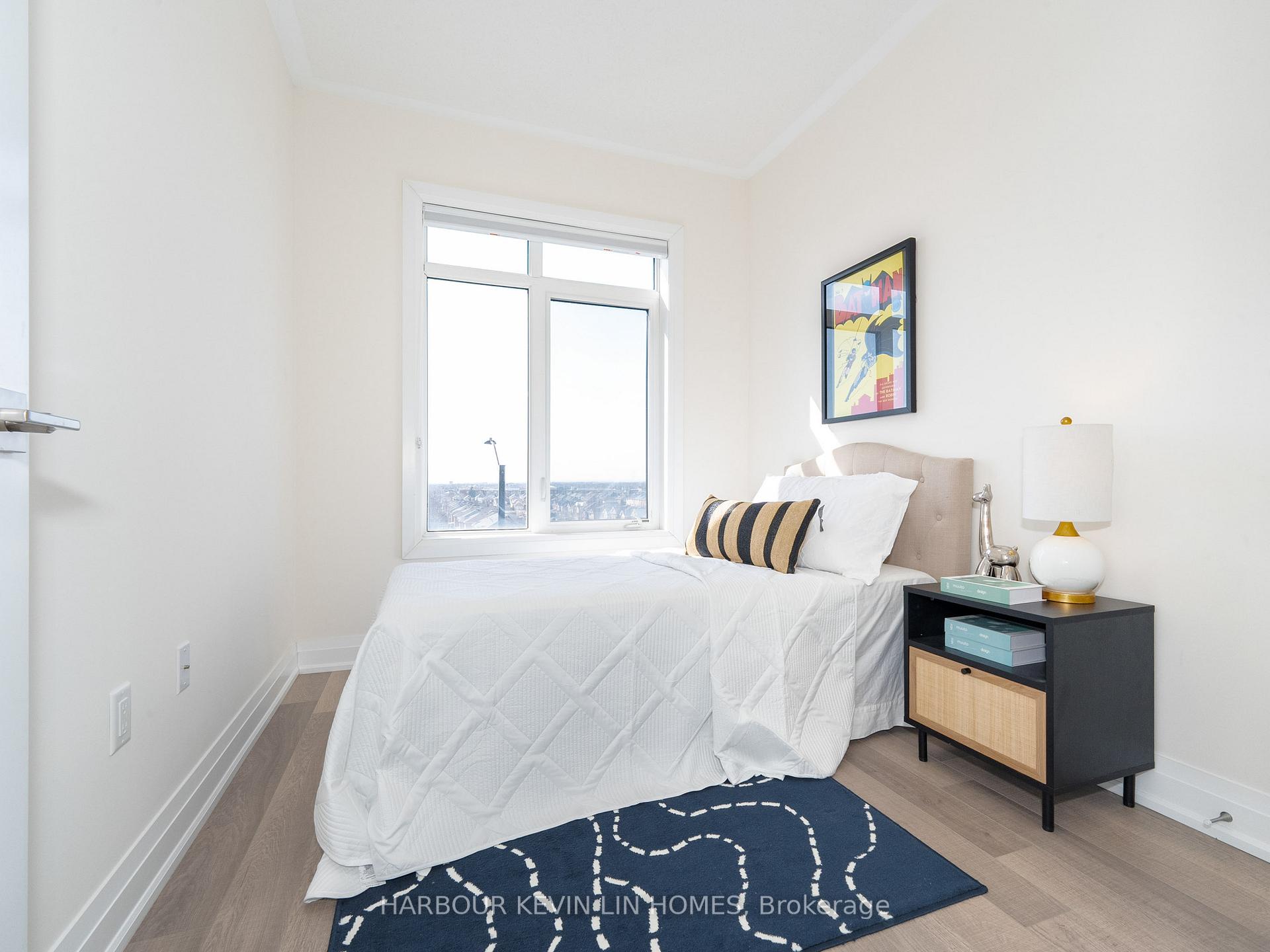 Photo 39 of 64 Salterton Circle, Vaughan, Rural Vaughan — HOMEH