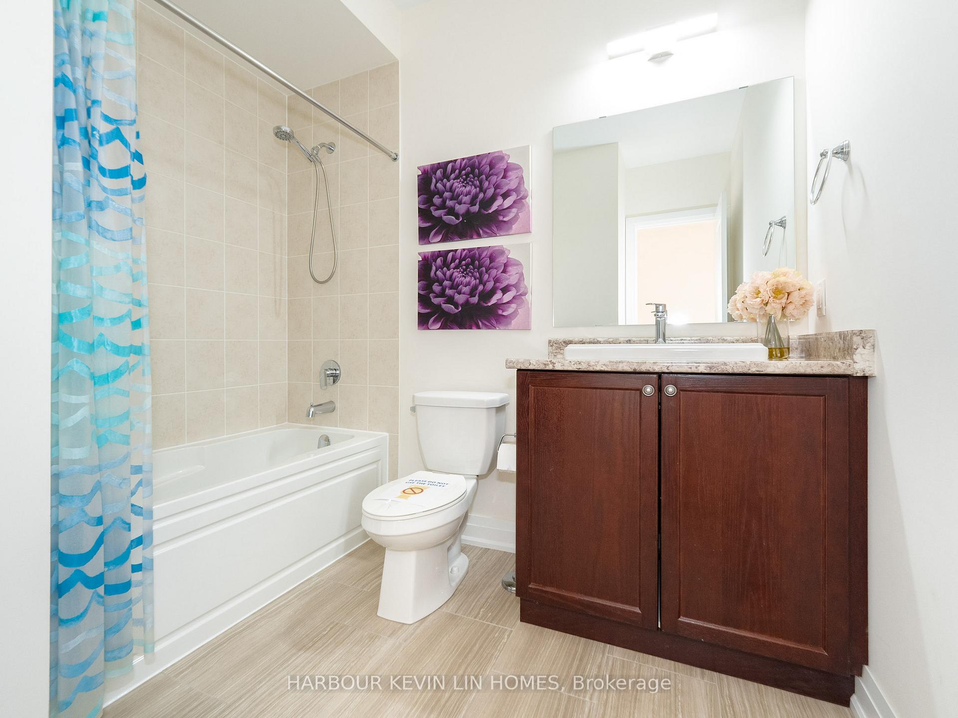 Photo 42 of 64 Salterton Circle, Vaughan, Rural Vaughan — HOMEH