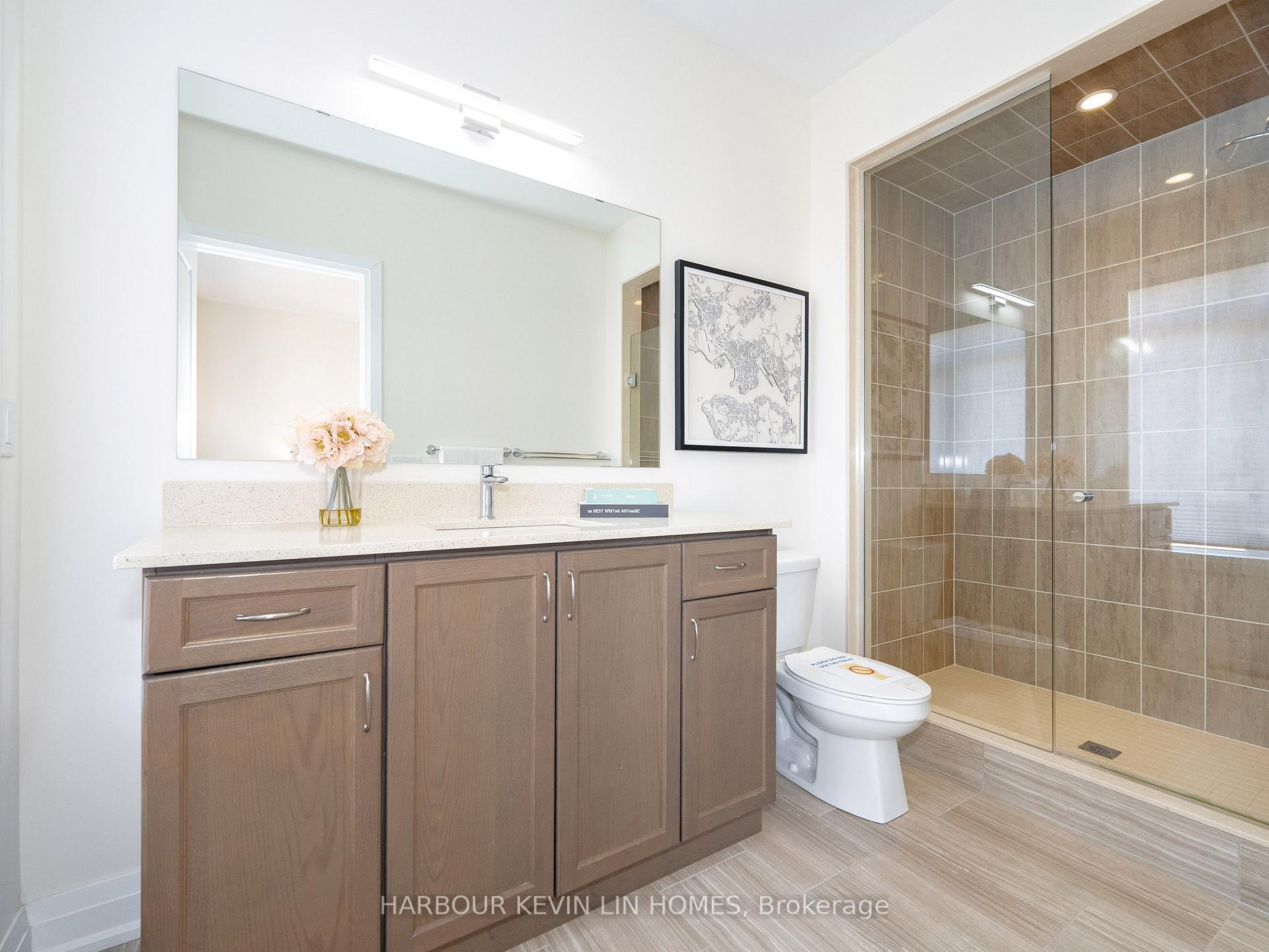 Photo 48 of 64 Salterton Circle, Vaughan, Rural Vaughan — HOMEH