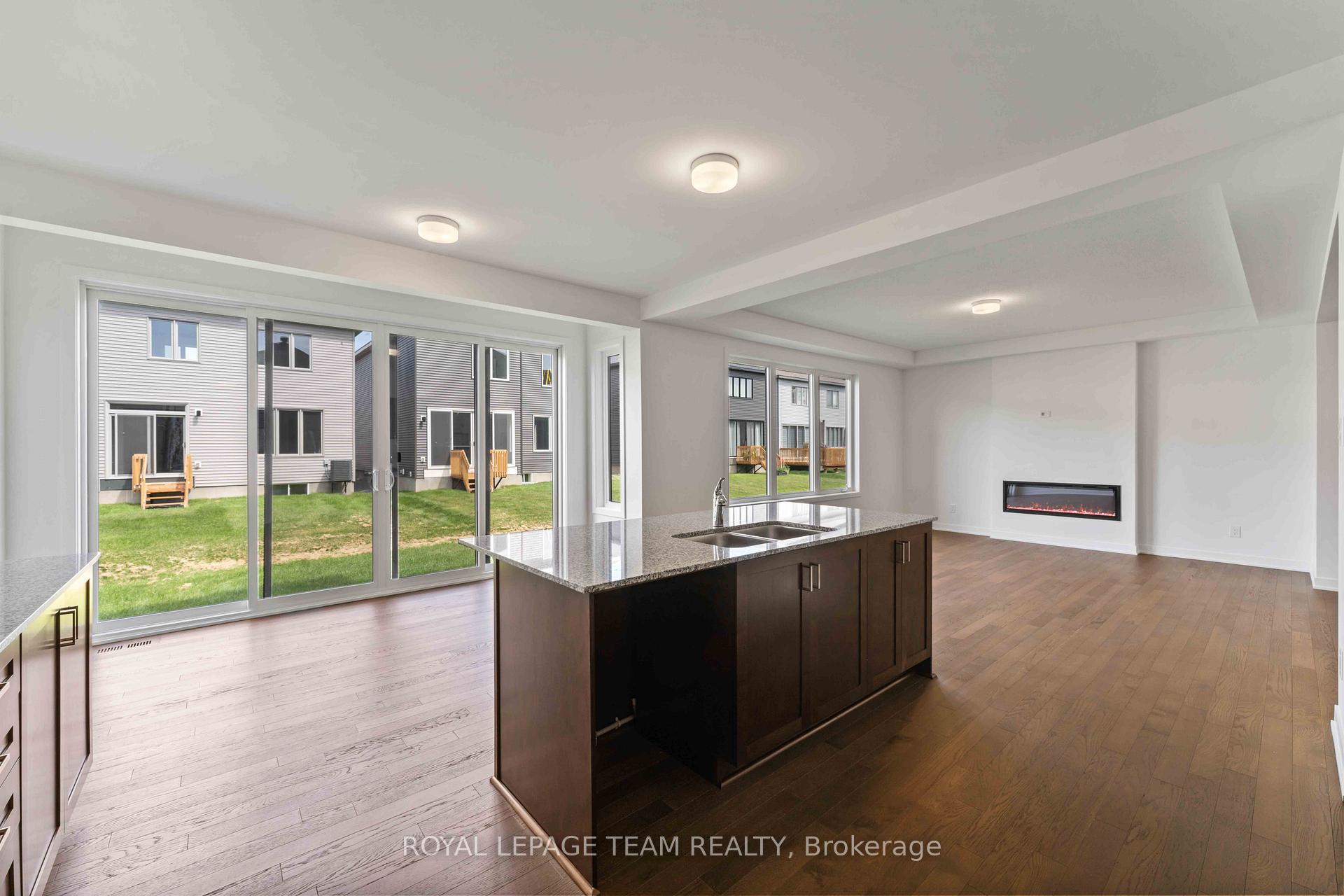 Photo 11 of 686 Fenwick Way, Ottawa, Barrhaven - Stonebridge — HOMEH
